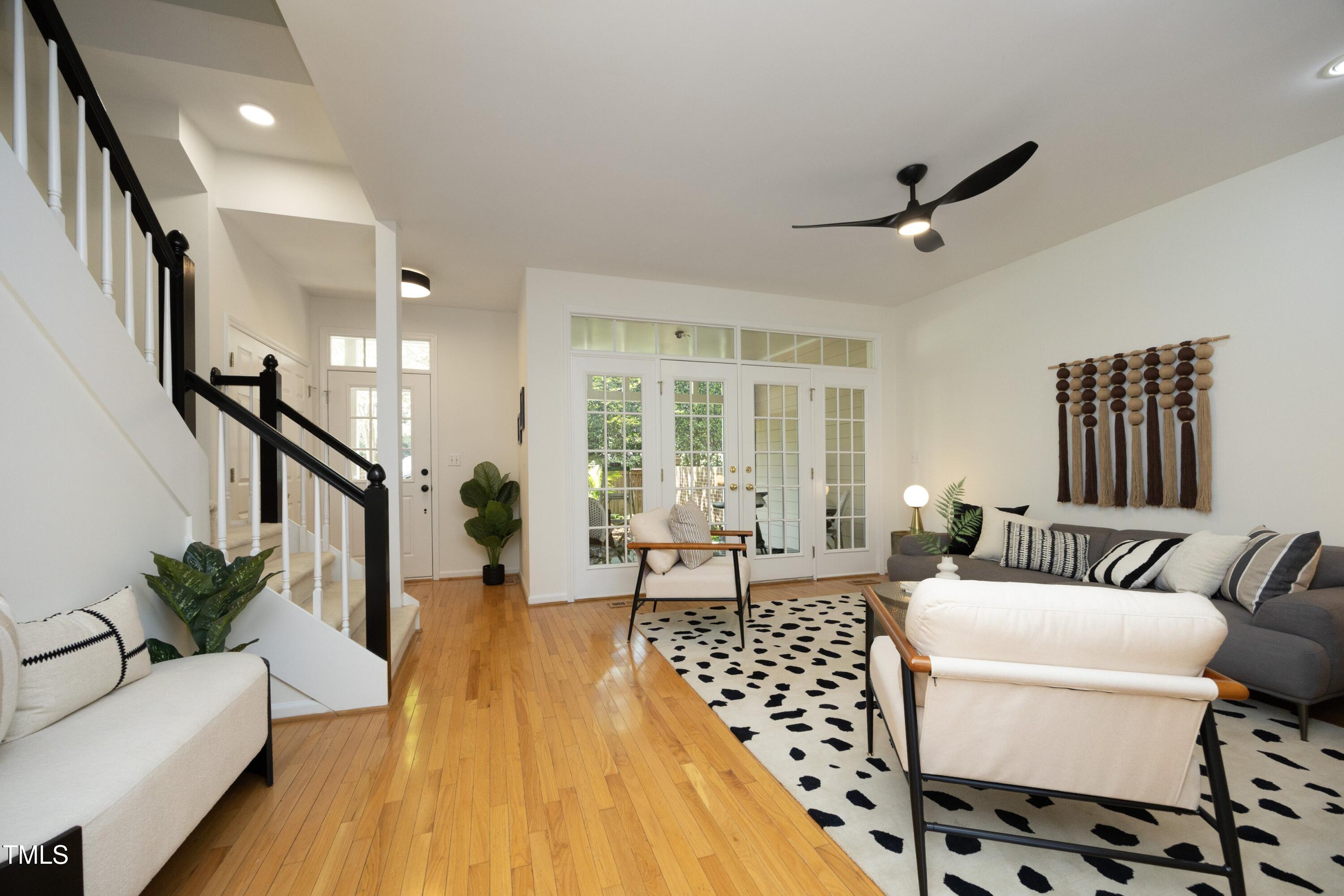 233 Sweet Bay Place