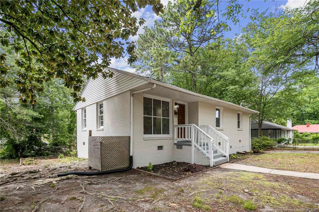 436 MCPHEE Drive