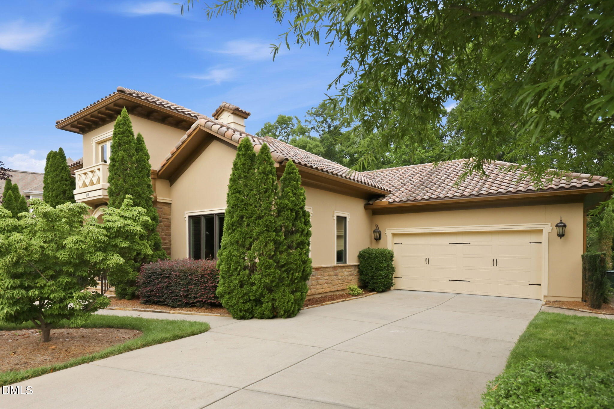 108 Michelangelo Way