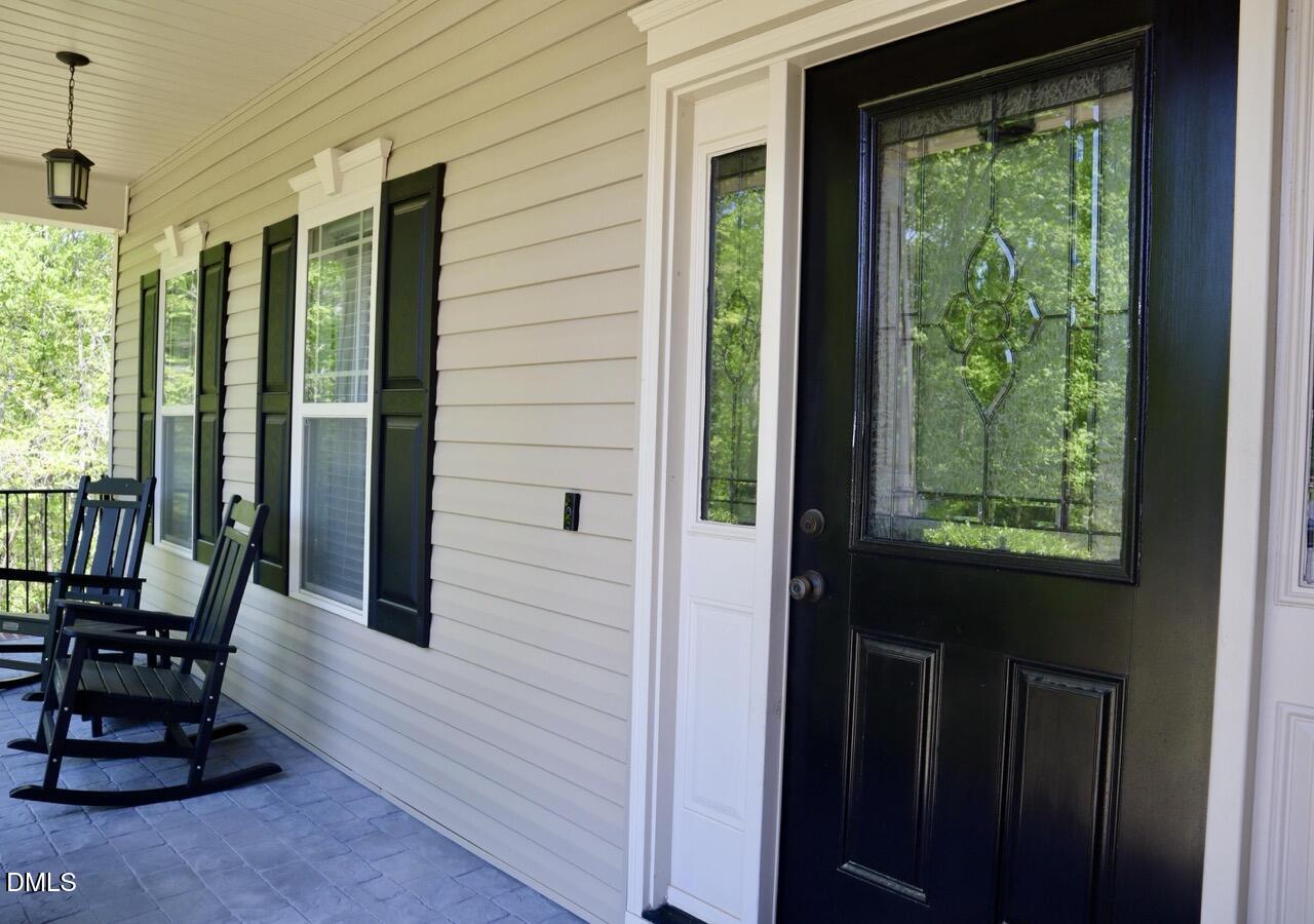 335 Gwendolyn Way