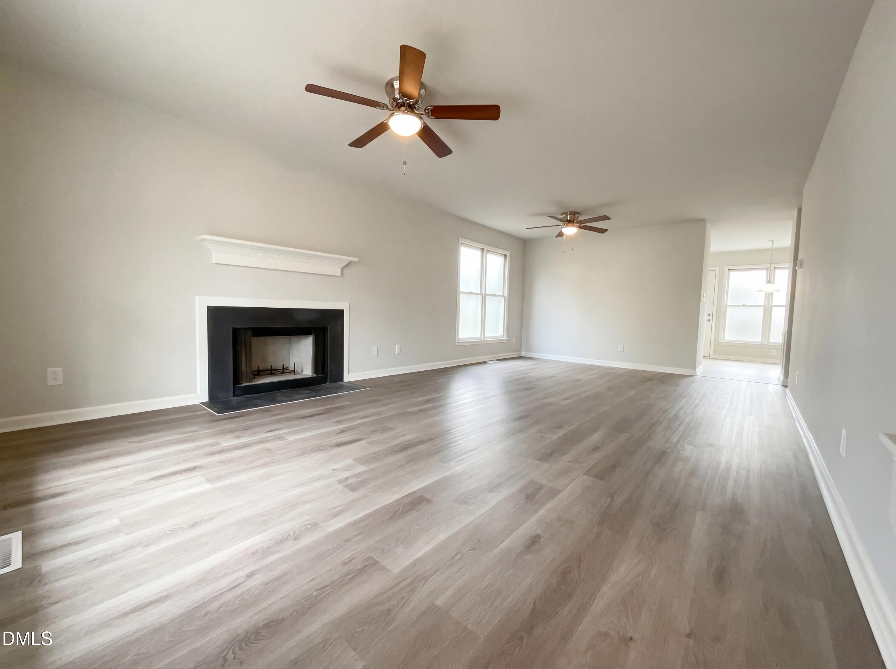 4928 Royal Adelaide Way