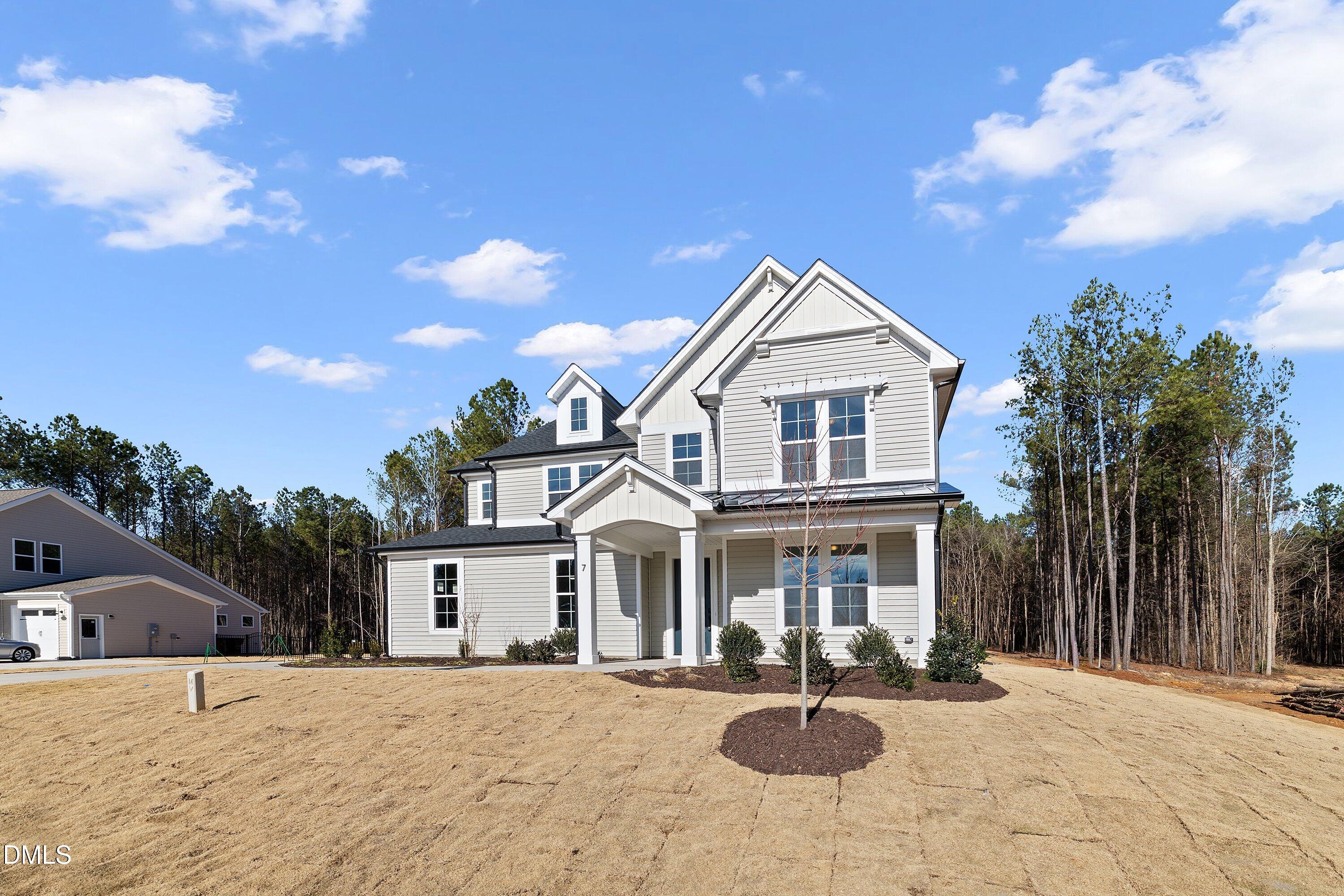 7 E Victoria Ridge Drive 16