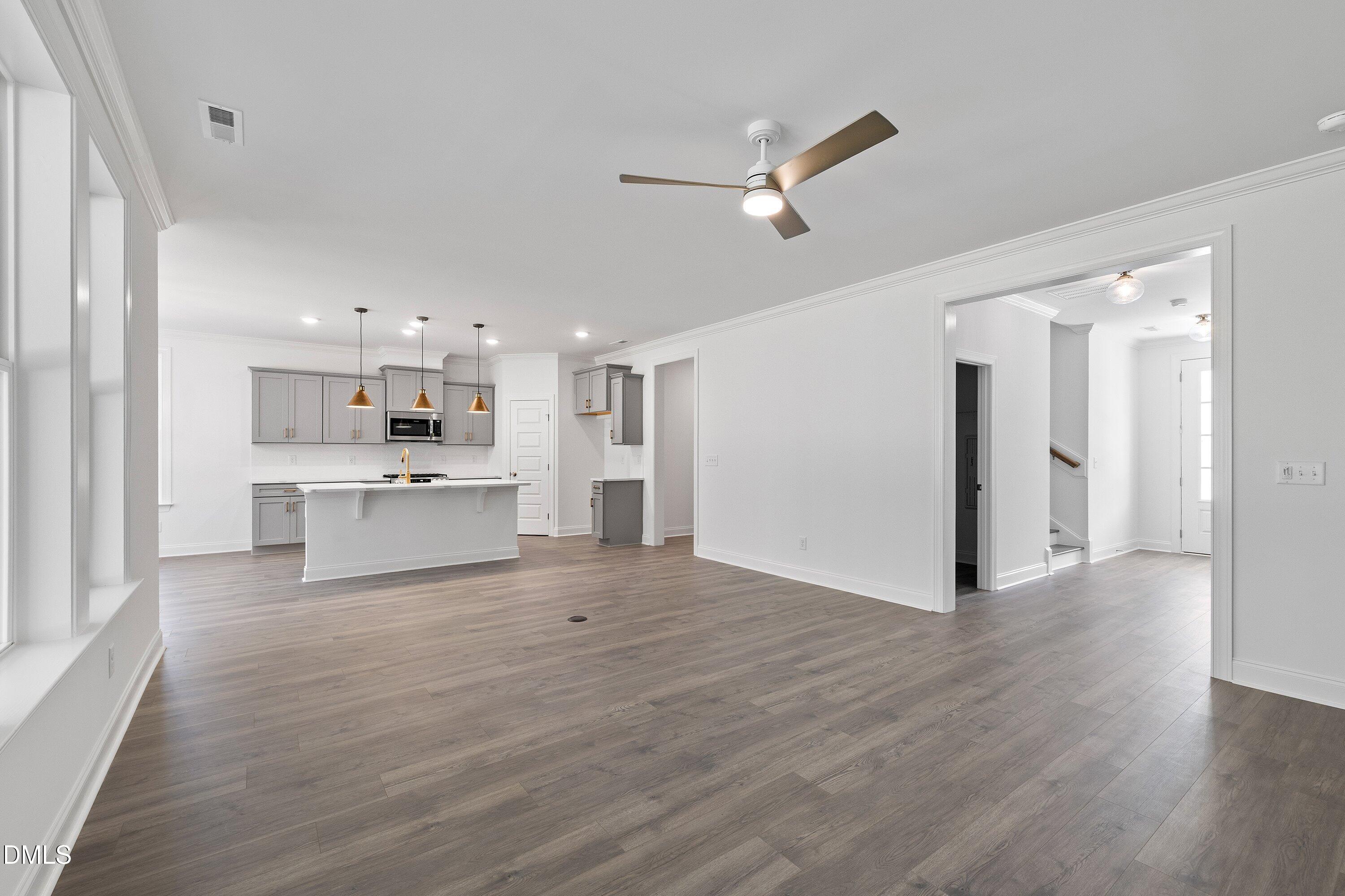 93 W Victoria Ridge Drive 30