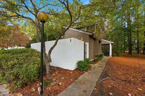 1 Vauxhall Place Chapel Hill NC 27517