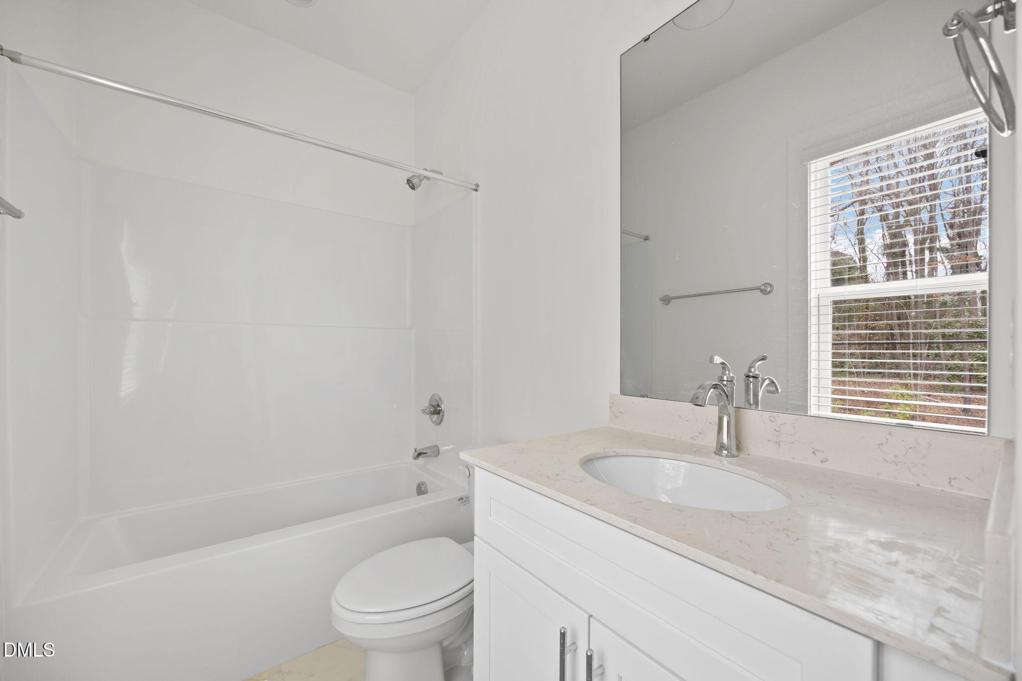 2811 Wilcox Place 101