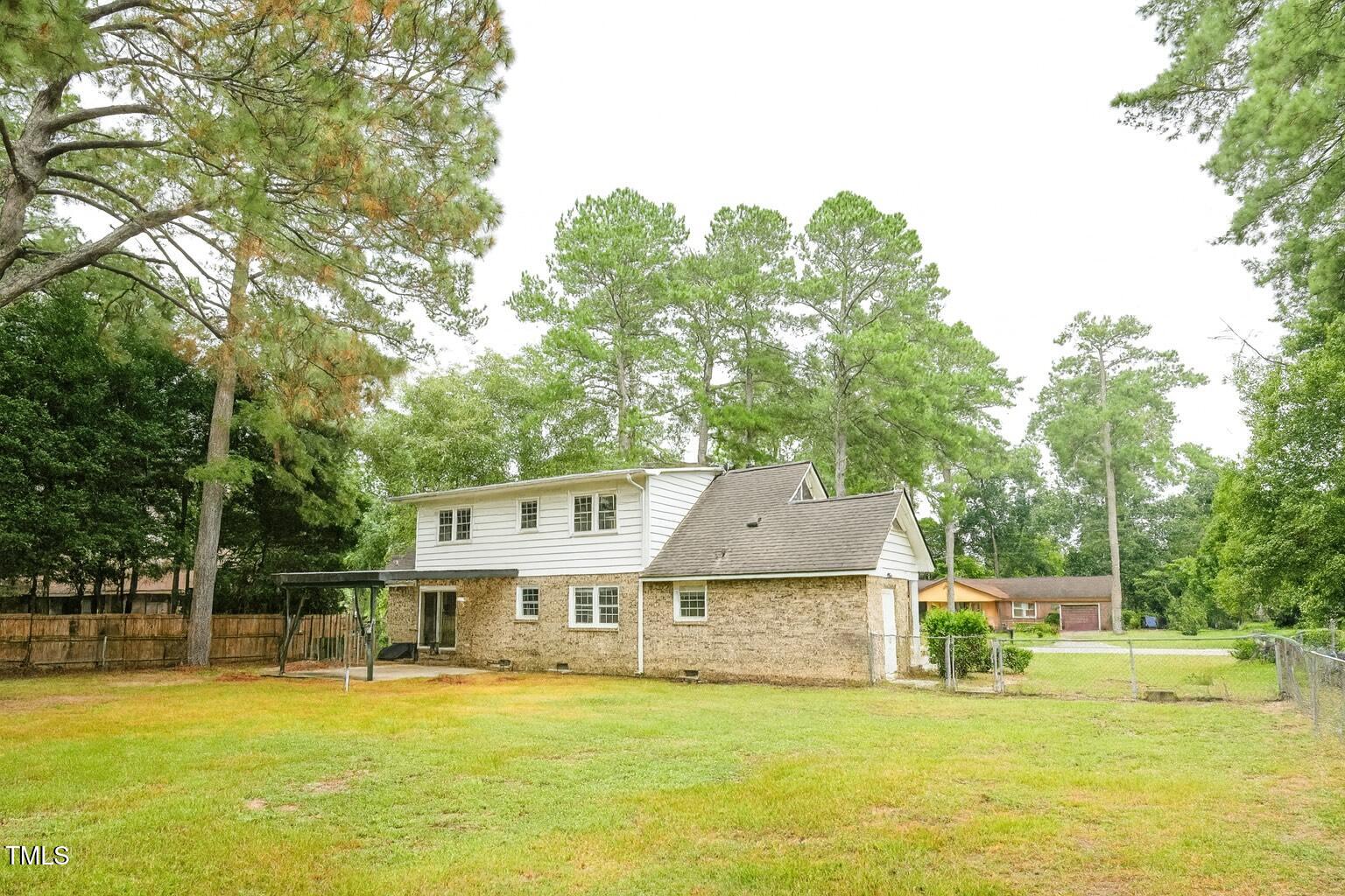 511 Dandridge Drive