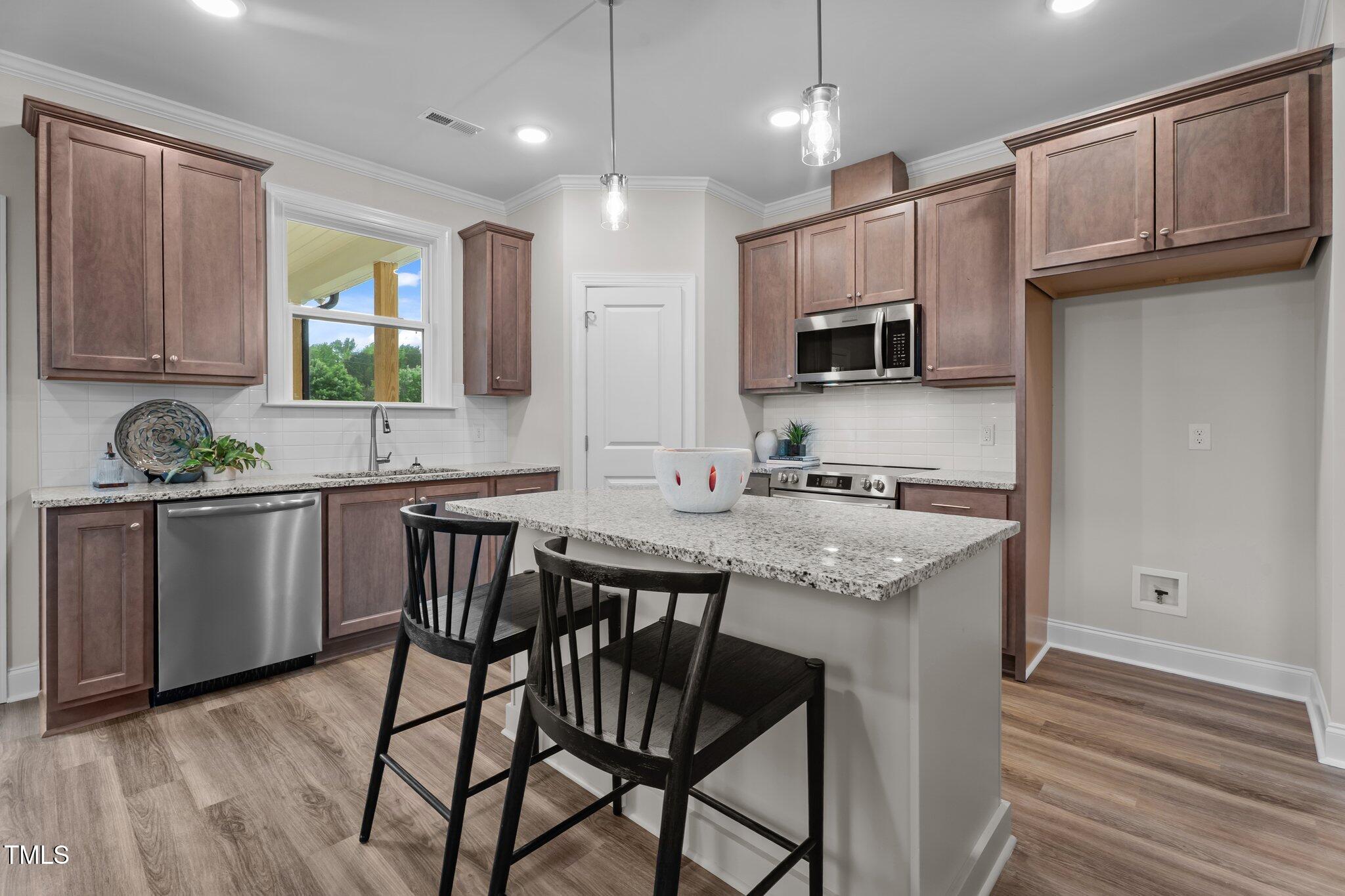 35 Diamond Creek Drive