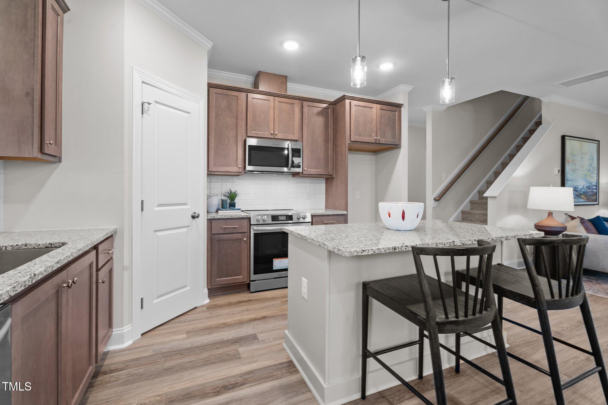 35 Diamond Creek Drive