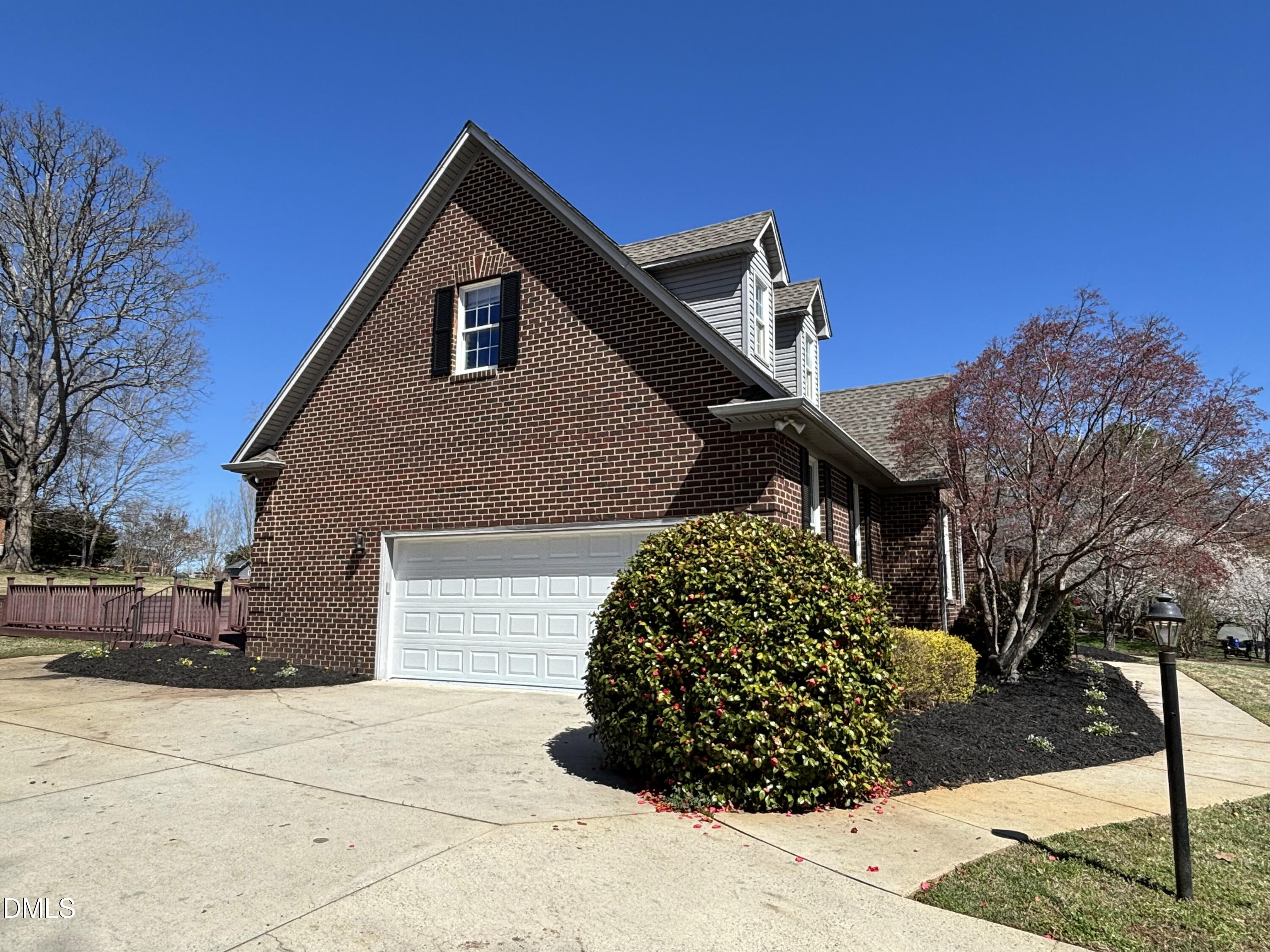 1250 Pebble Drive