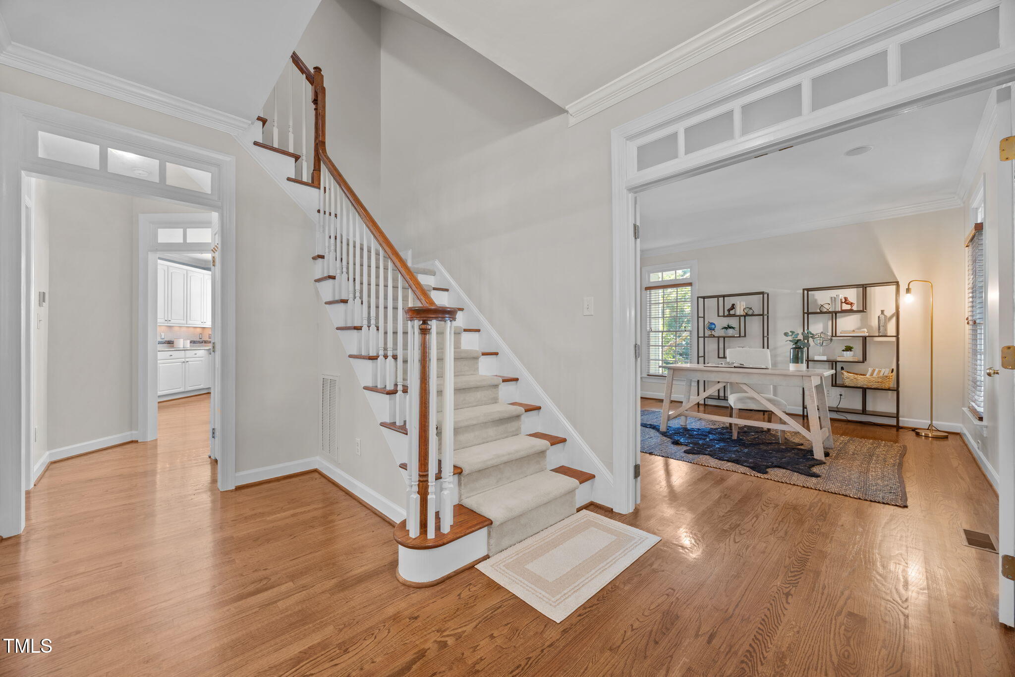 8001 Kukui Court