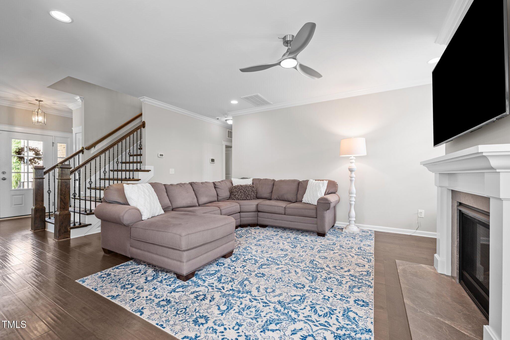 4420 Bonnie Loch Drive