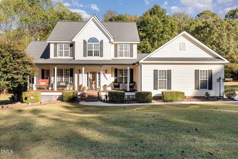 4612 N Fork Drive Zebulon NC 27597