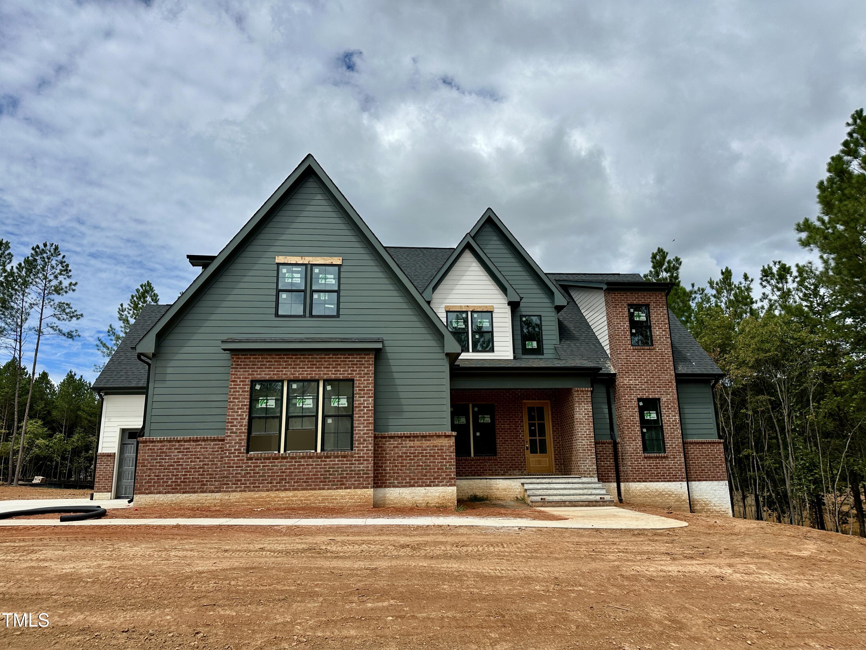 65 Spanish Oak Drive