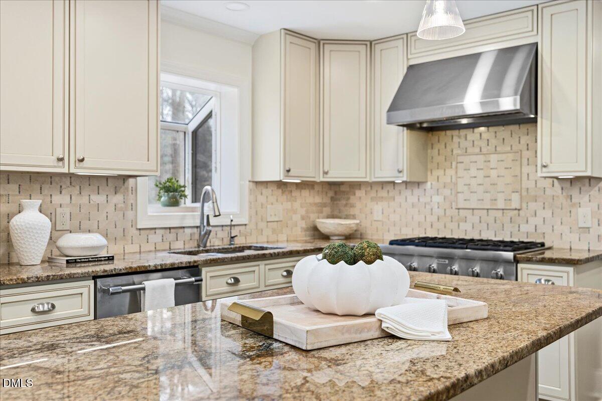 1603 Green Pine Court