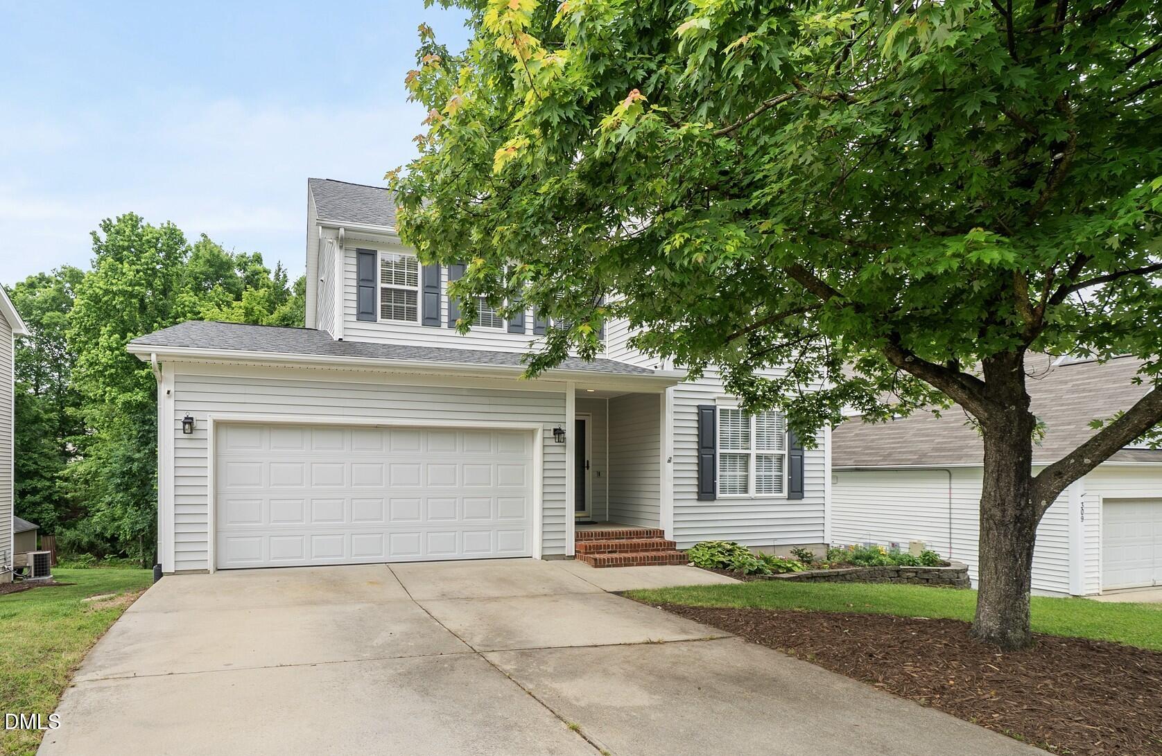 305 Holly Thorn Trace