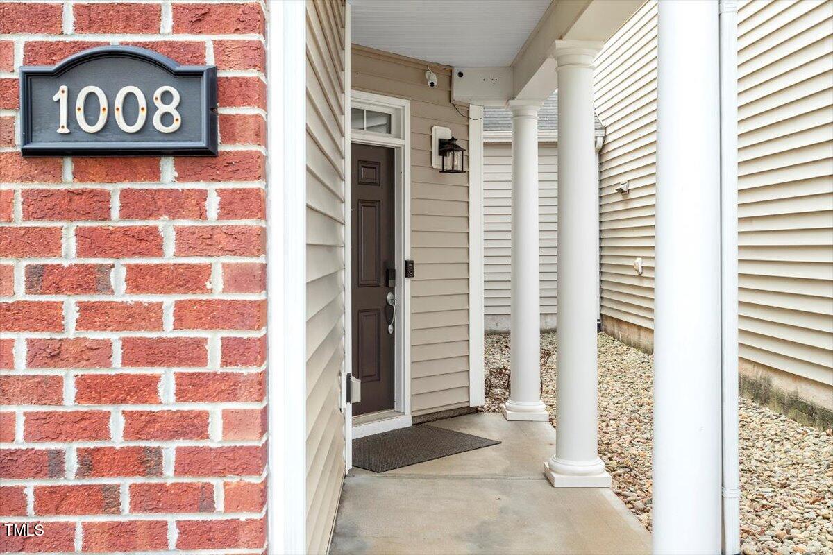 1008 Garden Square Lane