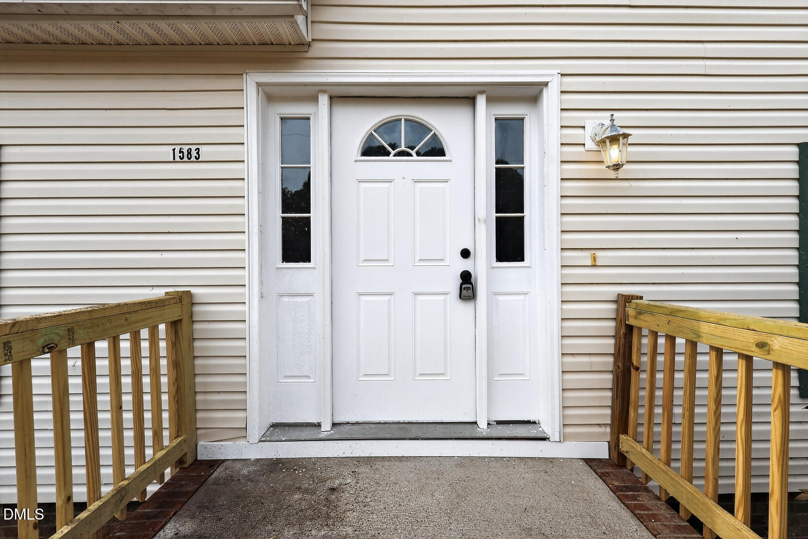 1583 Sid Mitchell Road