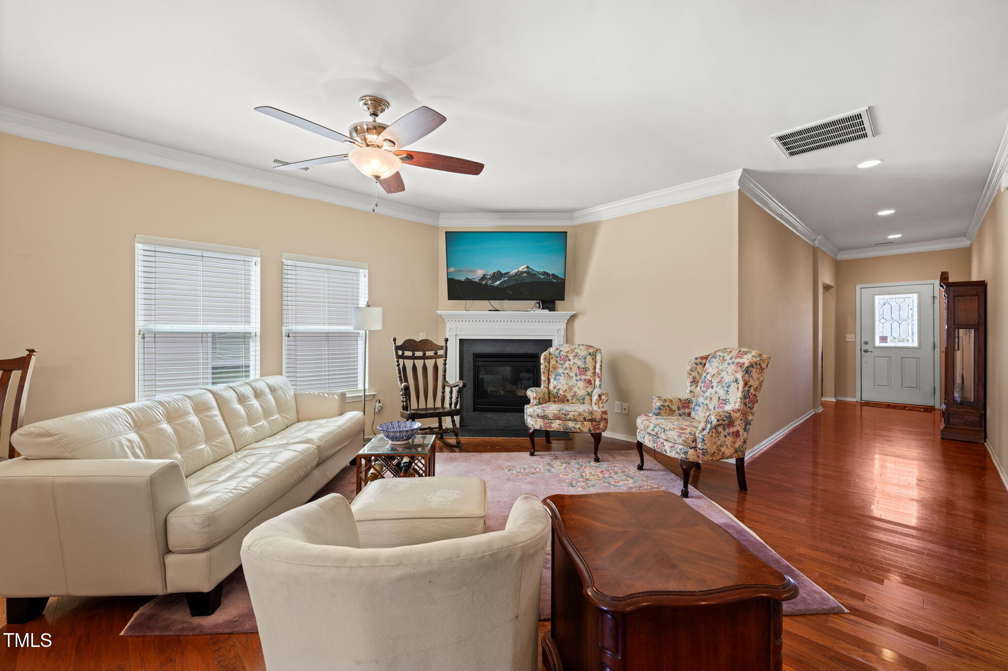 463 Kerriann Lane