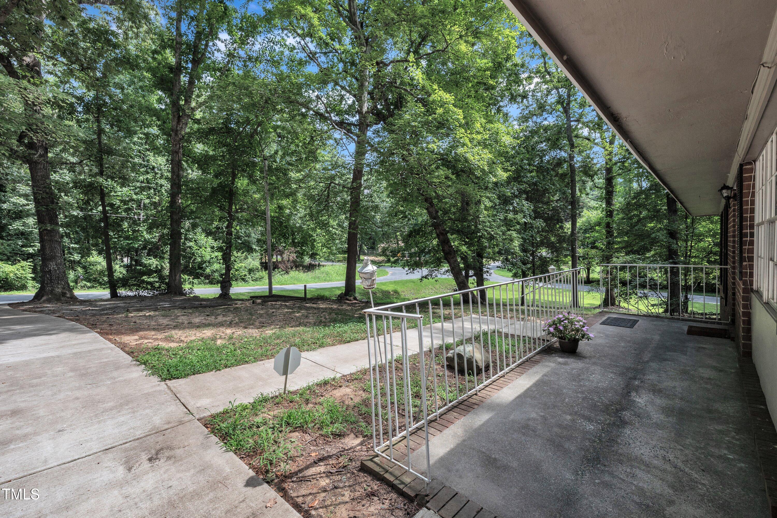 802 Terrace View Drive