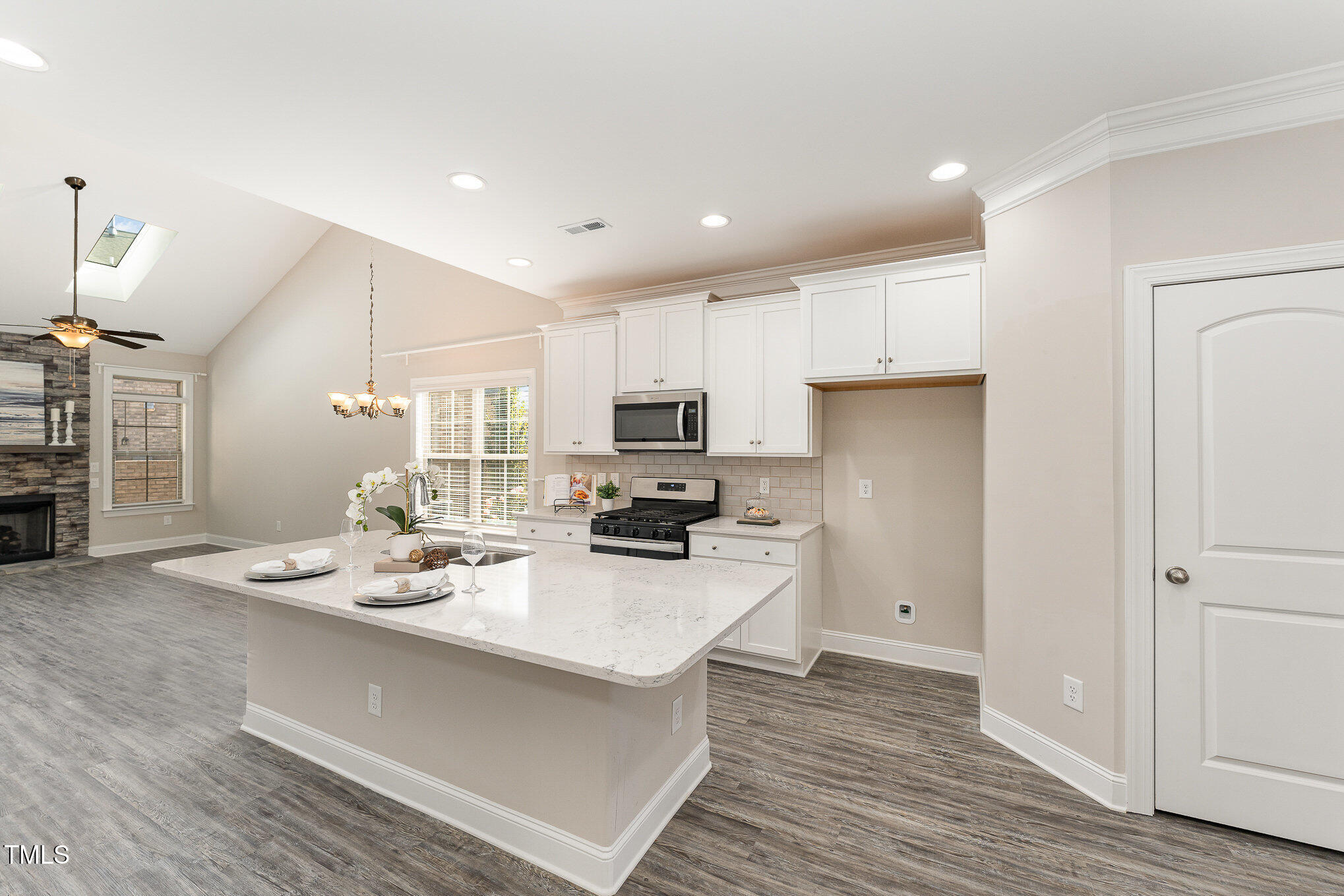 1027 Beechcraft Drive
