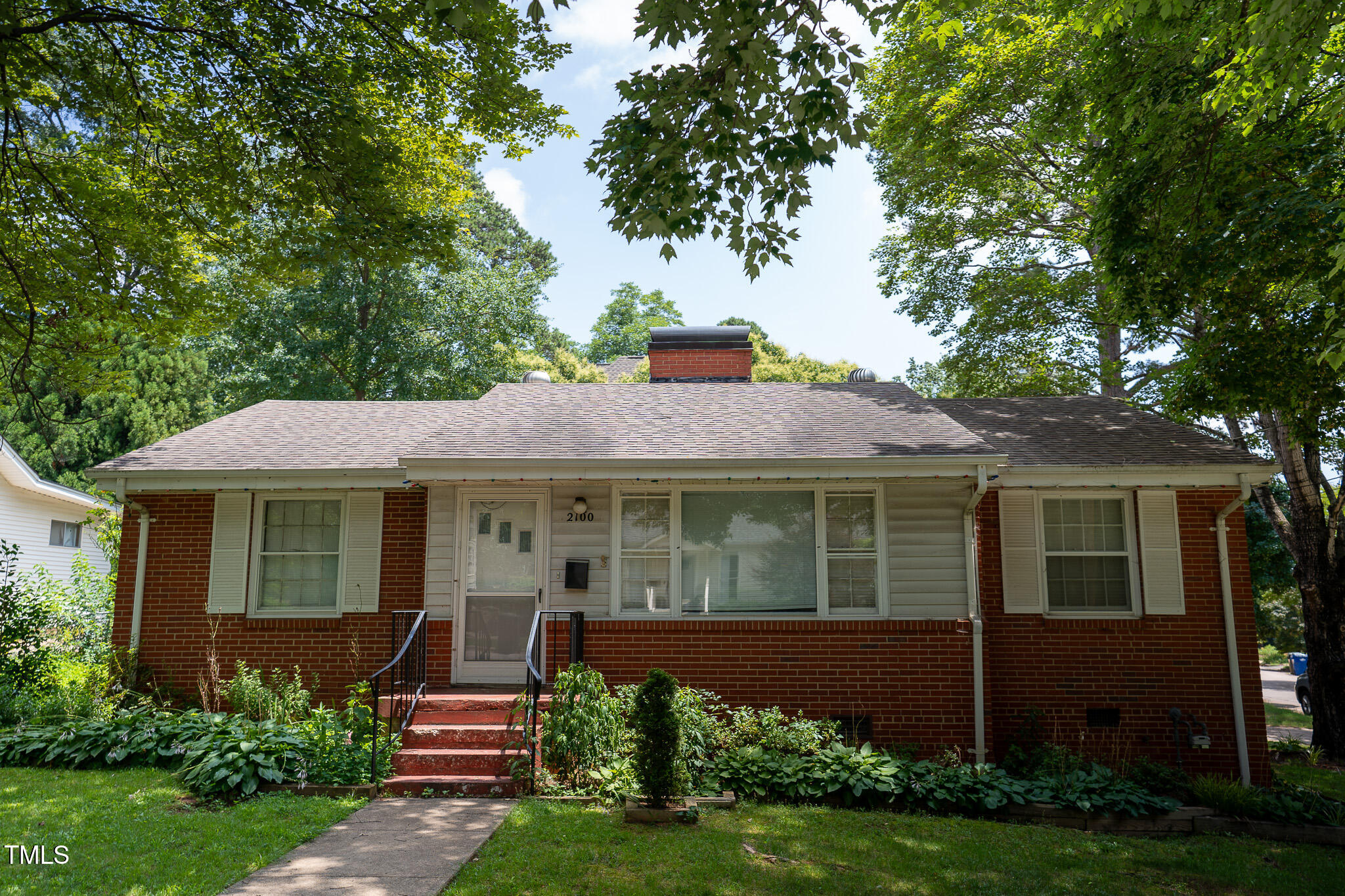 2100 Breeze Road