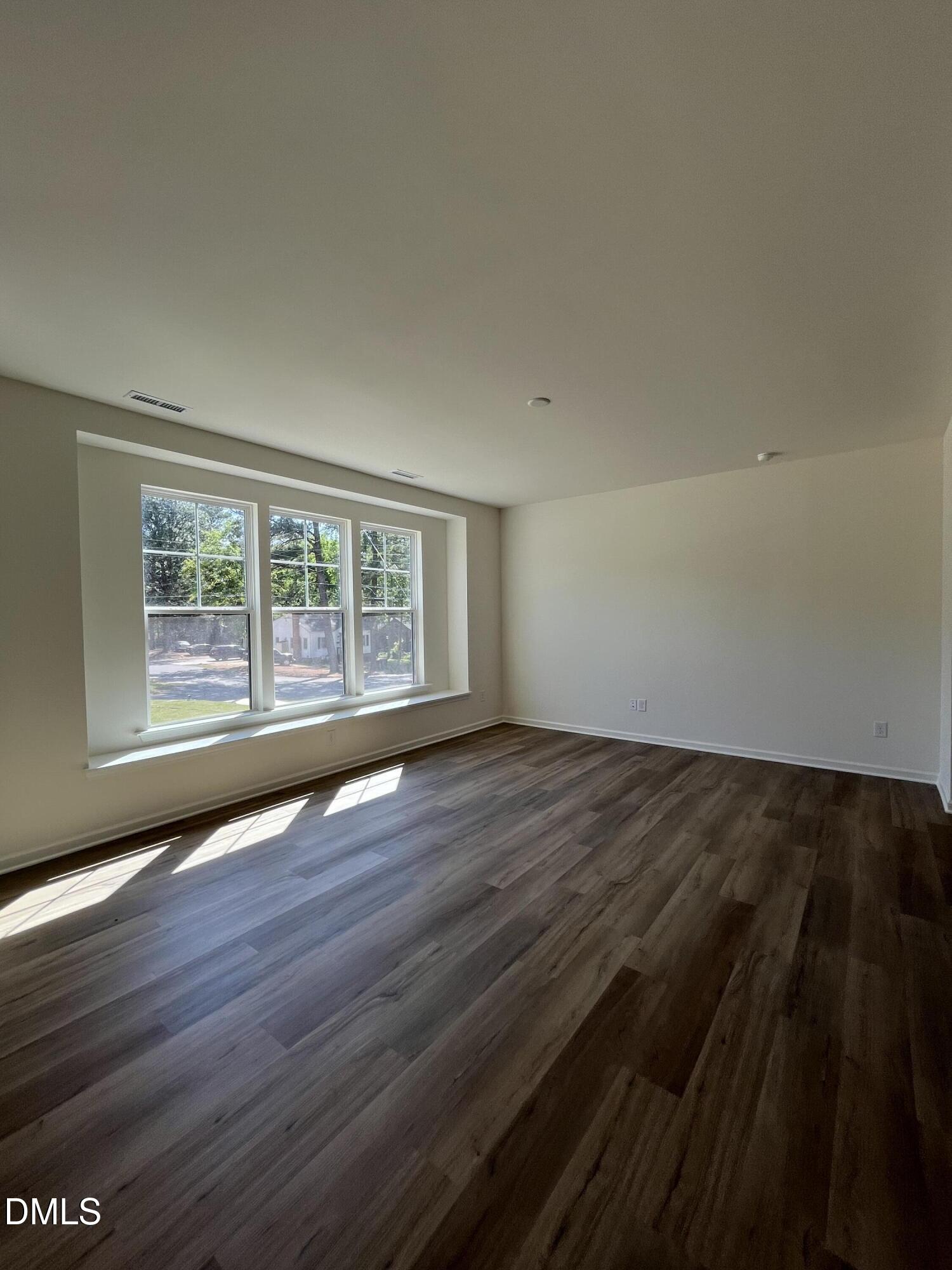 1407 Goldsboro Avenue