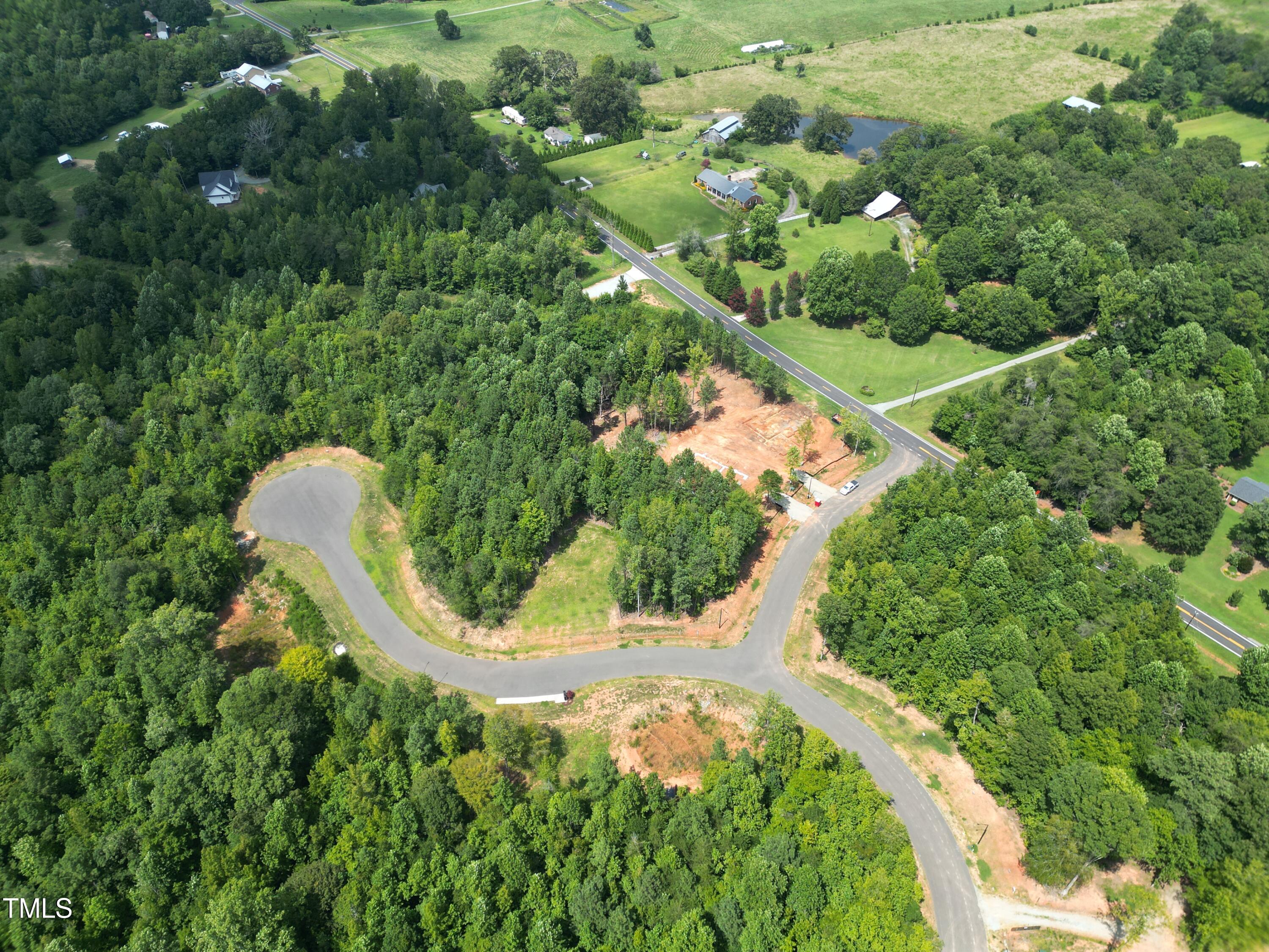 2902 Forest Creek Lane