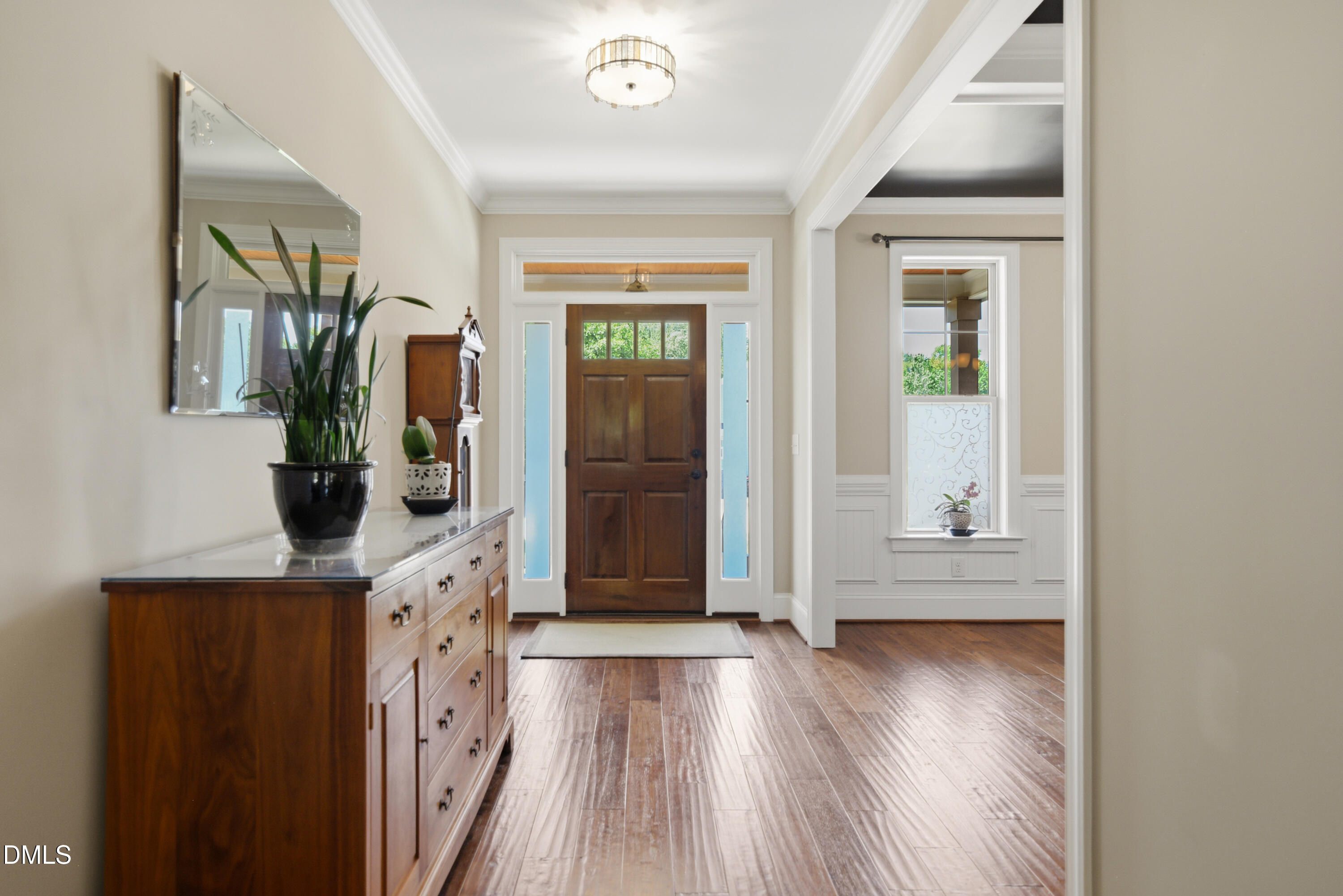 1304 Golden Bluff Lane