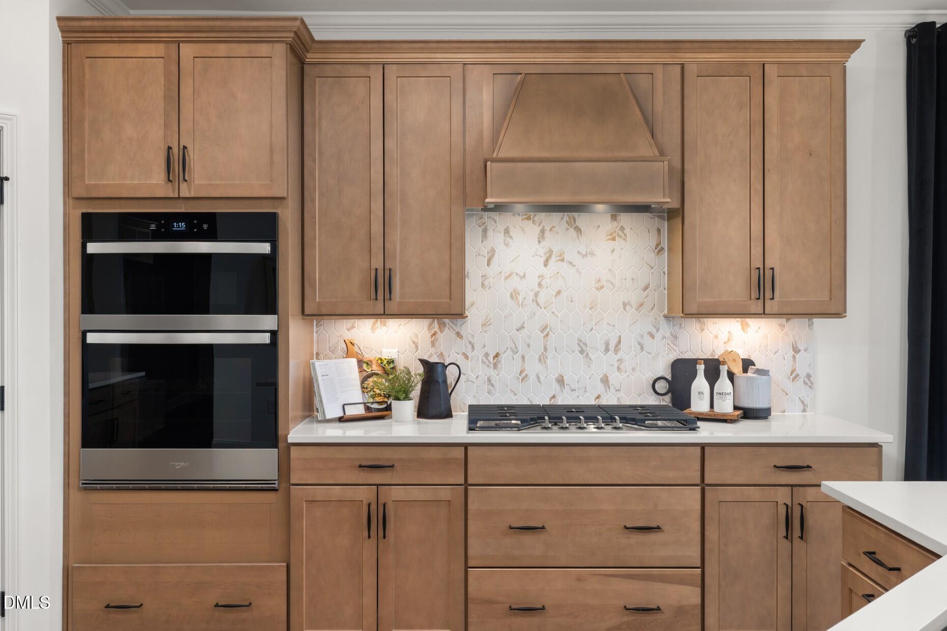 2105 Saunders Farm Way