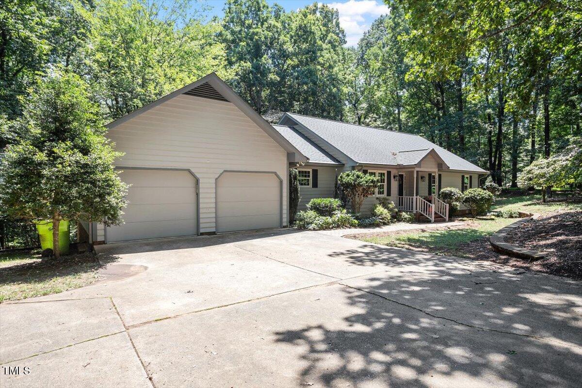 8704 Mill House Lane