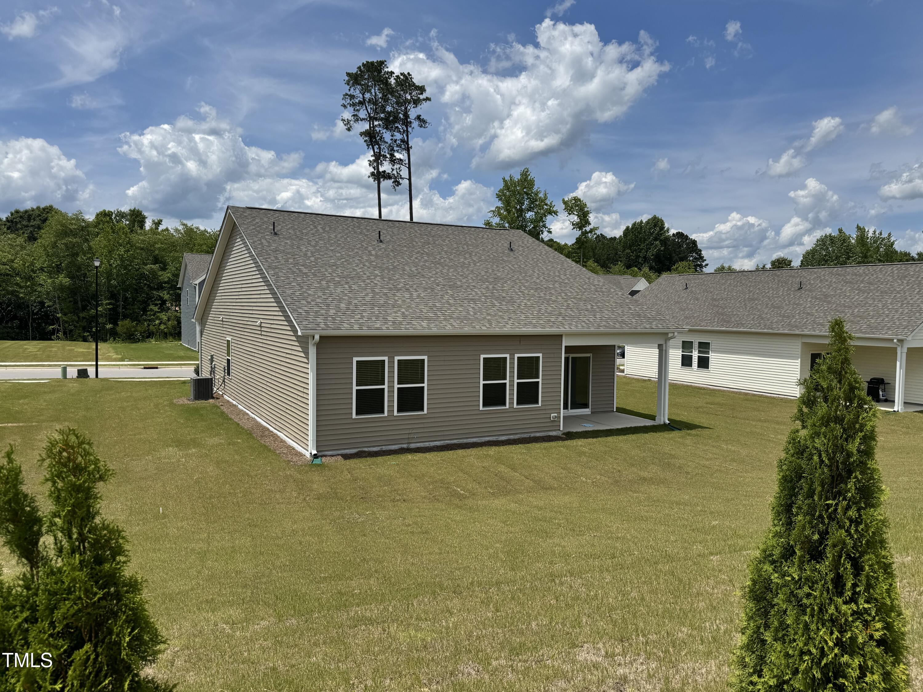 23 Rolling Banks Drive