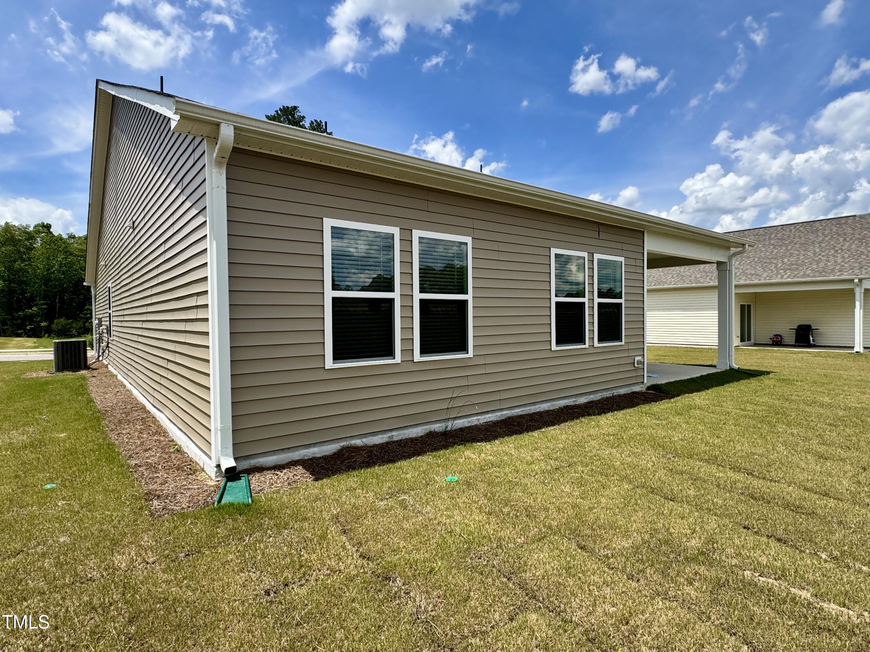 23 Rolling Banks Drive