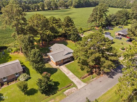 131 Brentwood Drive Selma NC 27576