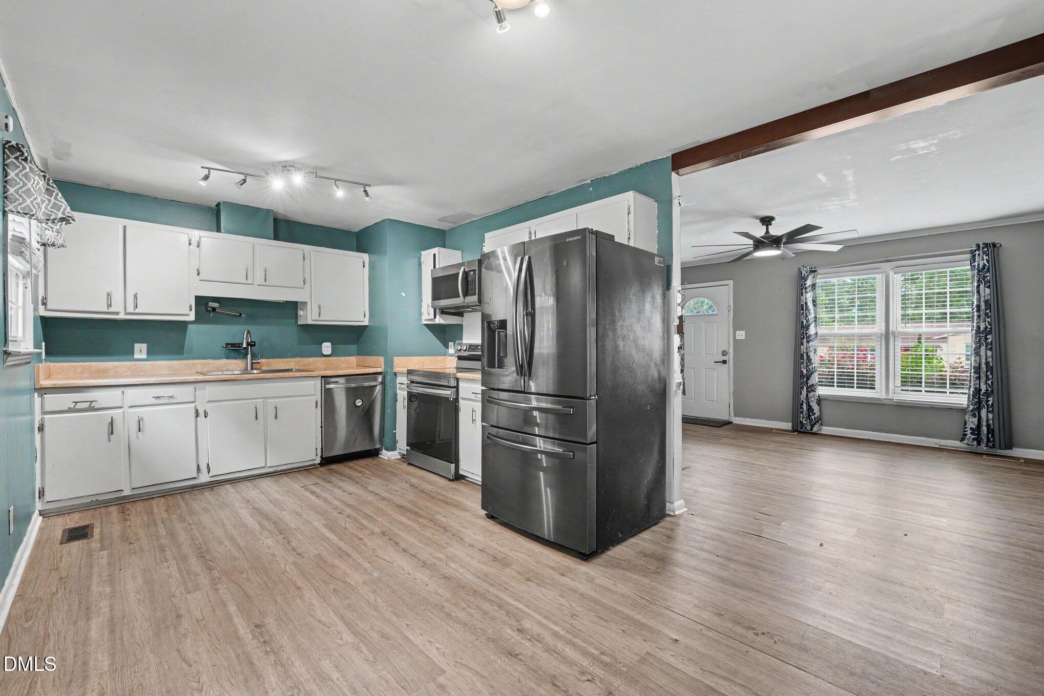 3324 Hunting Bay Drive