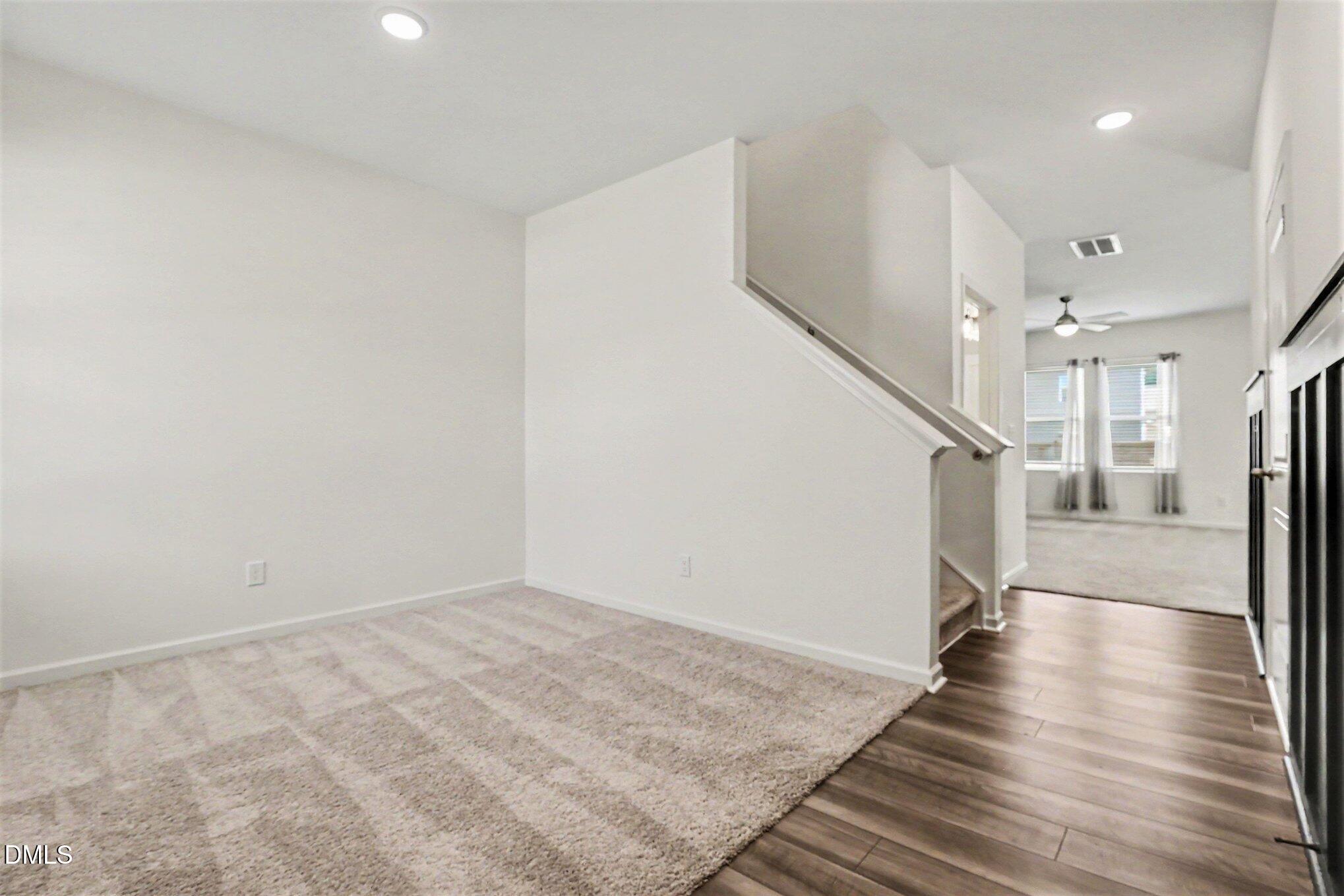 15 Hidden Glen Court