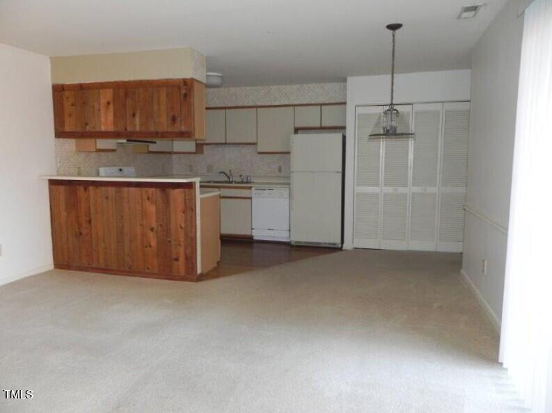 340 Summerwalk Circle