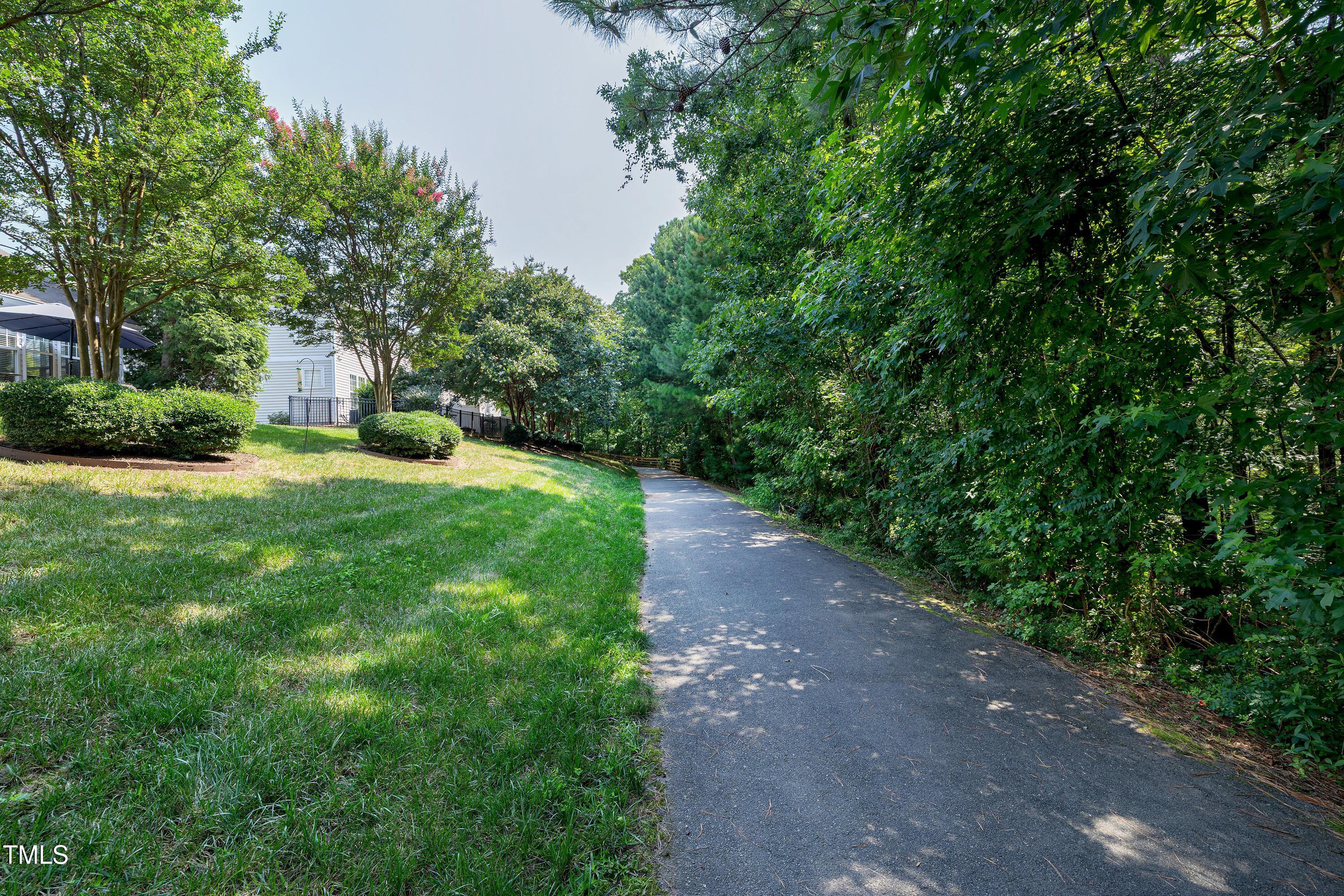 238 Royal Tower Way