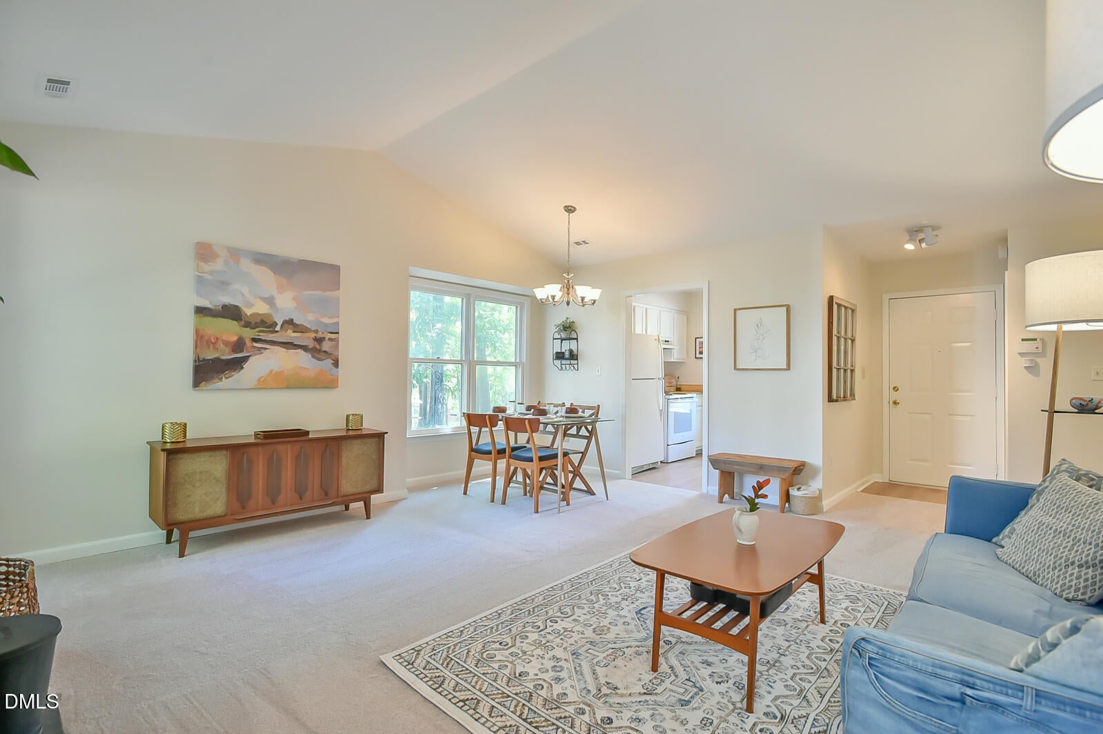121 Weathersfield Drive