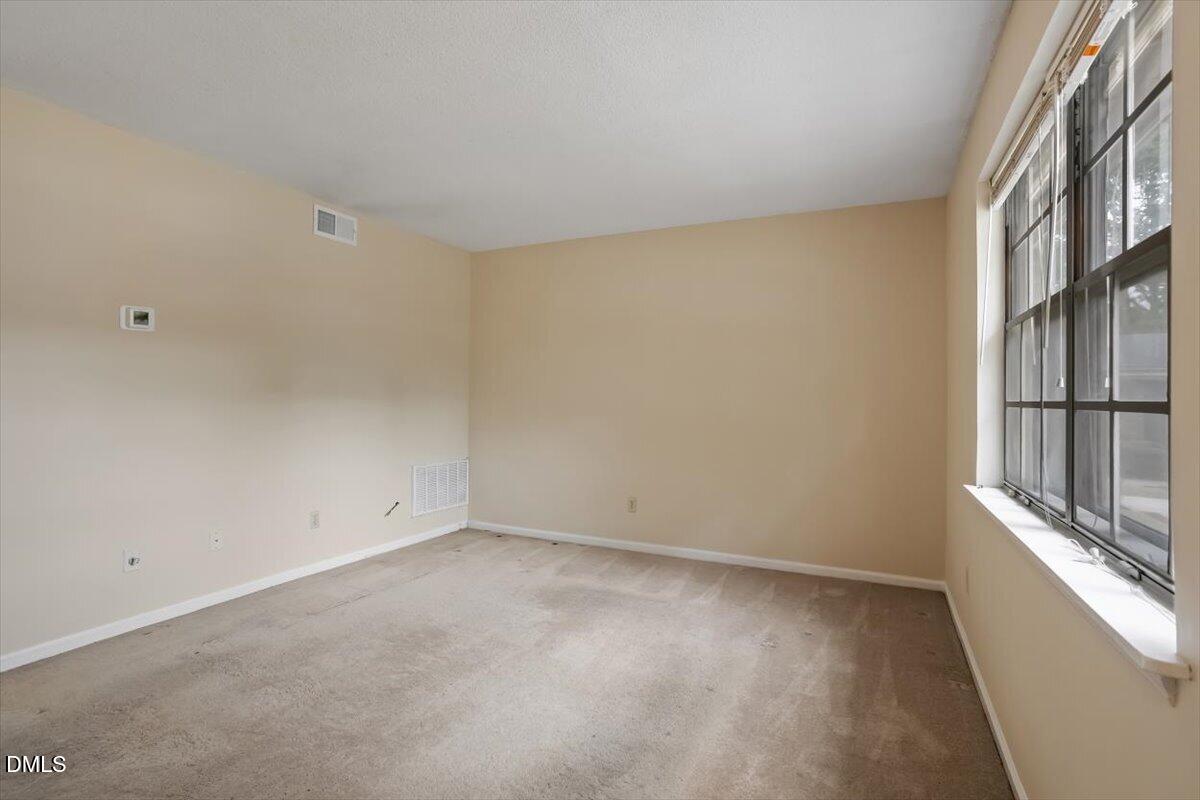 1102 Willow Drive 19
