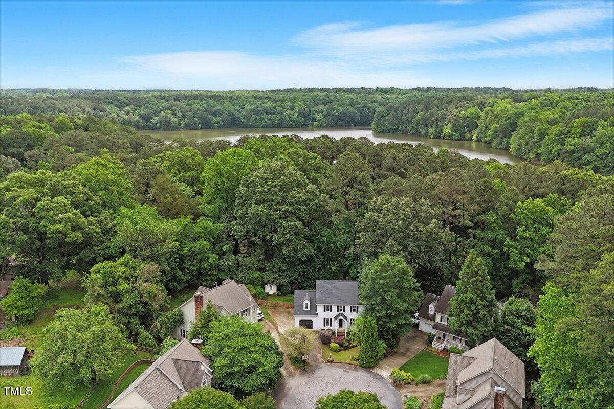 1312 Stonemoor Court