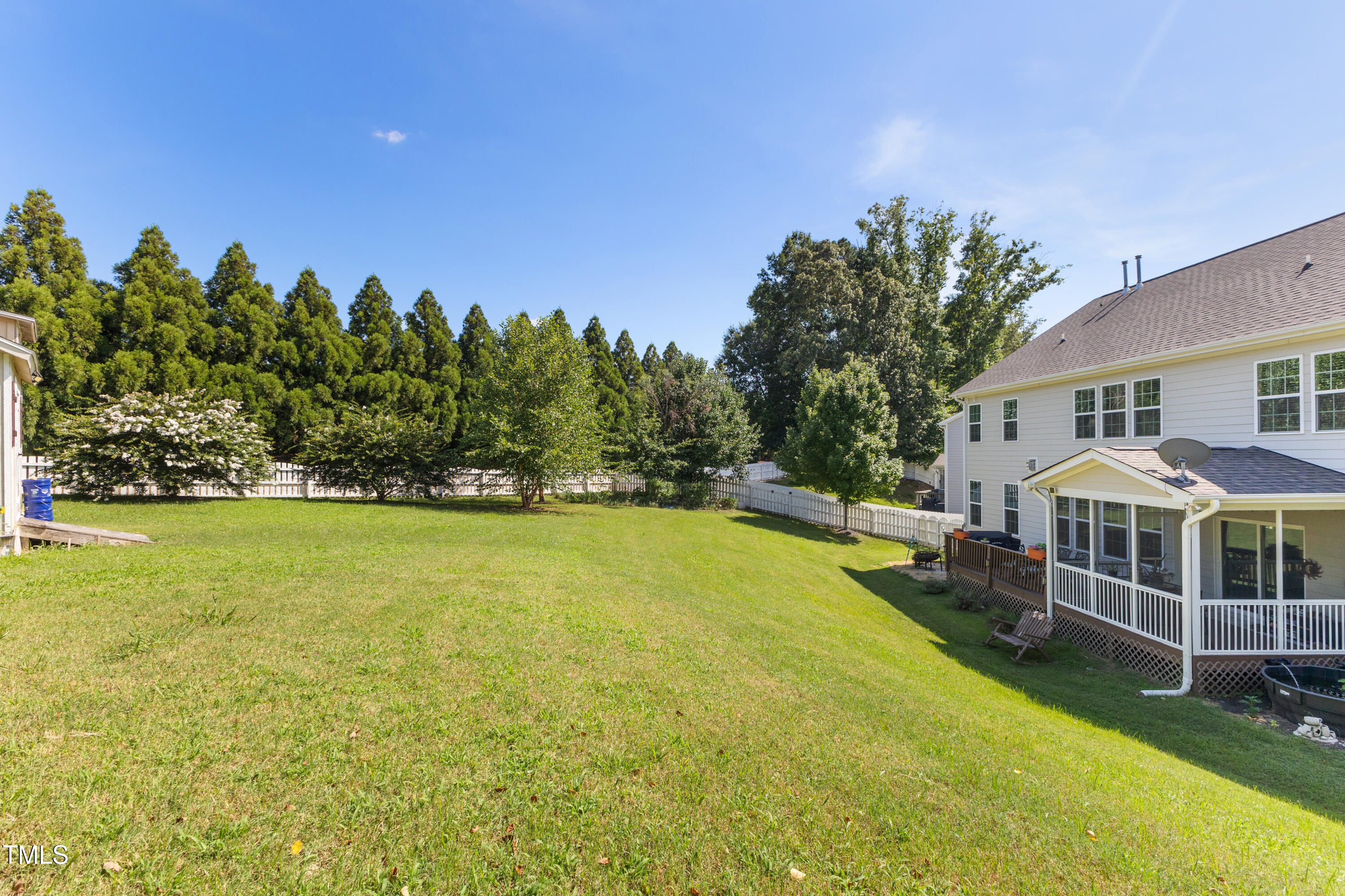 90 E Calvert Court