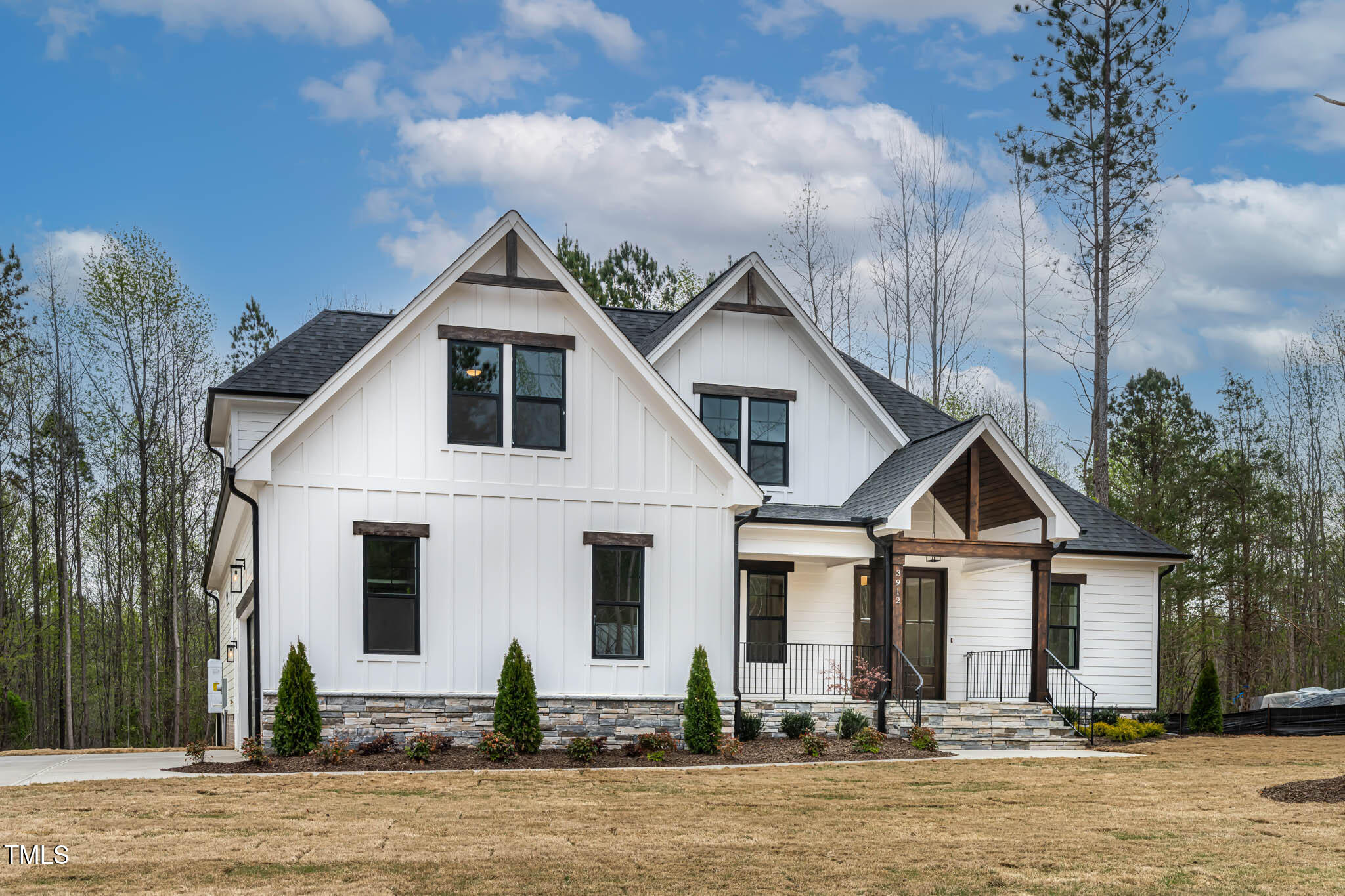 3912 Cedar Knolls Drive