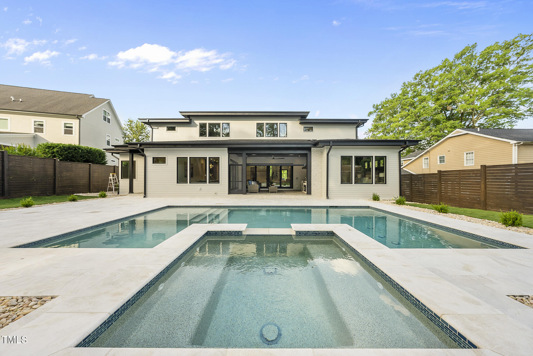662 Manchester Drive
