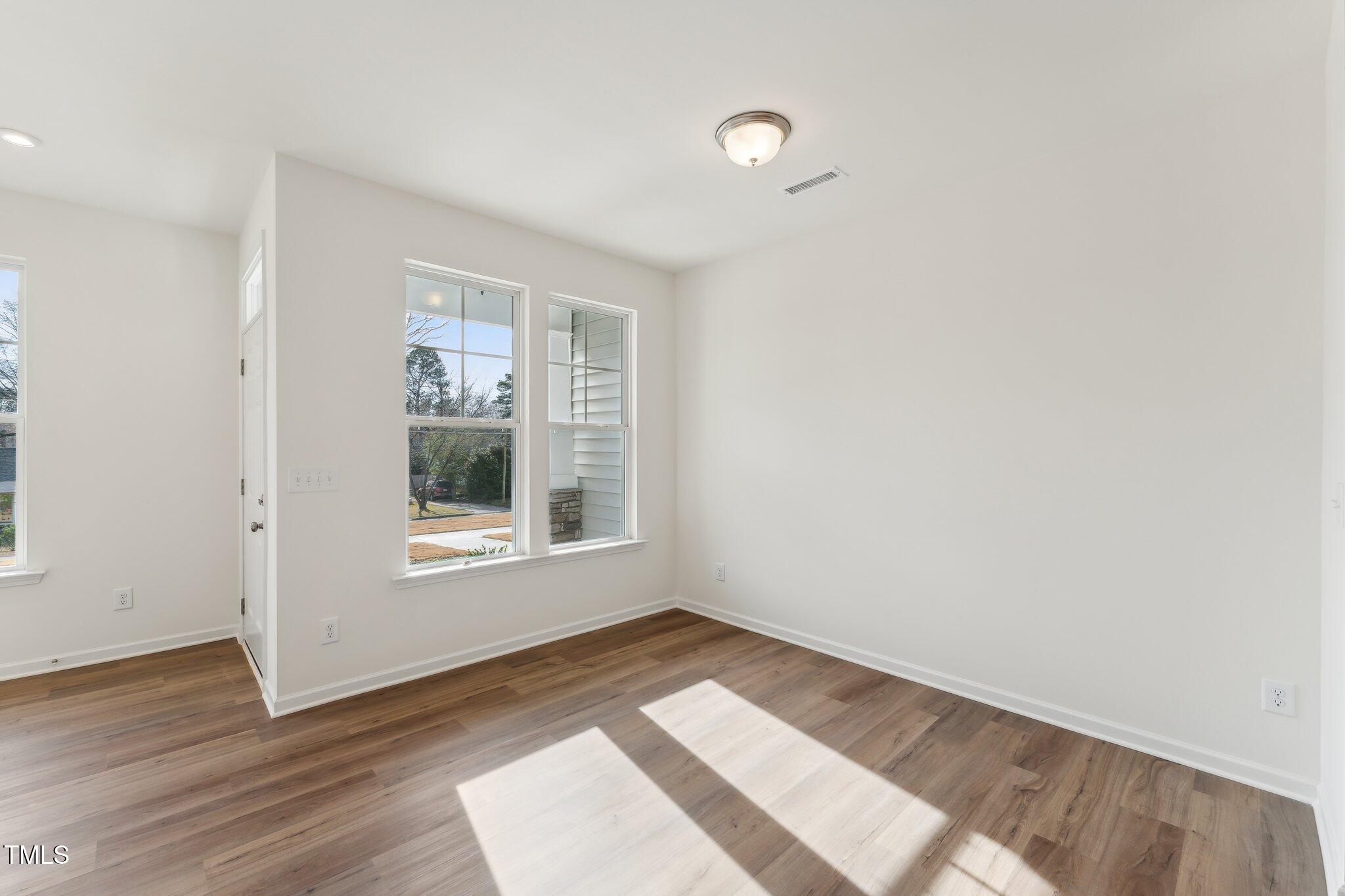 1431 Goldsboro Avenue