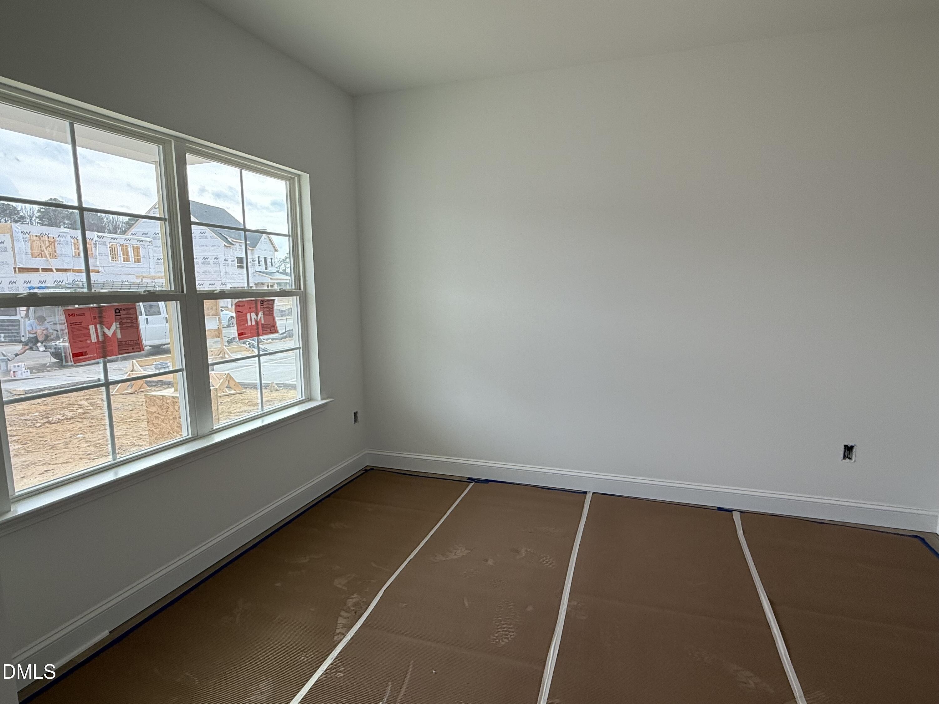 912 Fetching Place 343