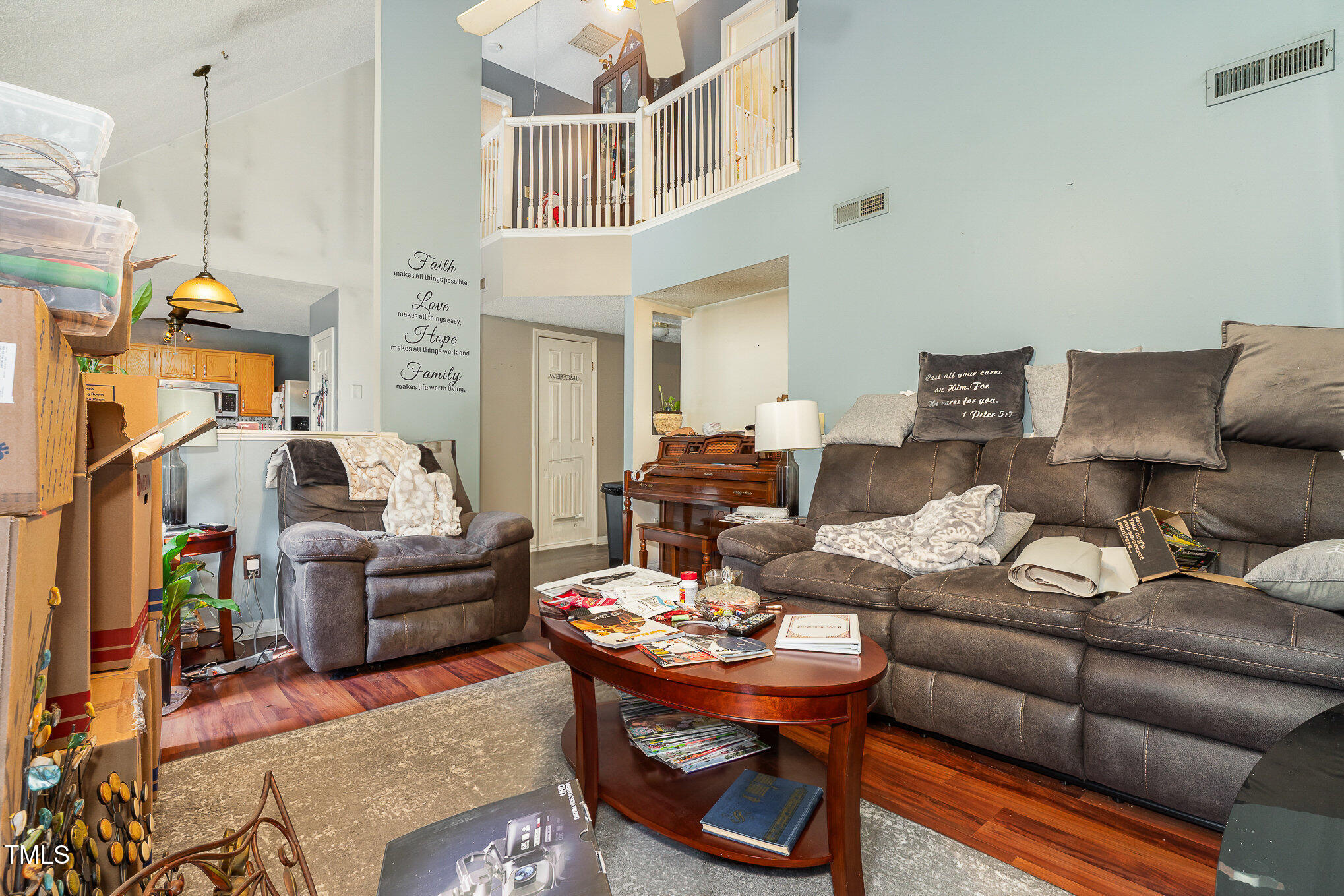 1403 Aurora Way