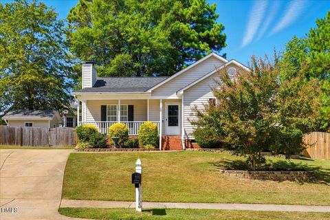 1008 S Fieldhaven Drive Fuquay Varina NC 27526