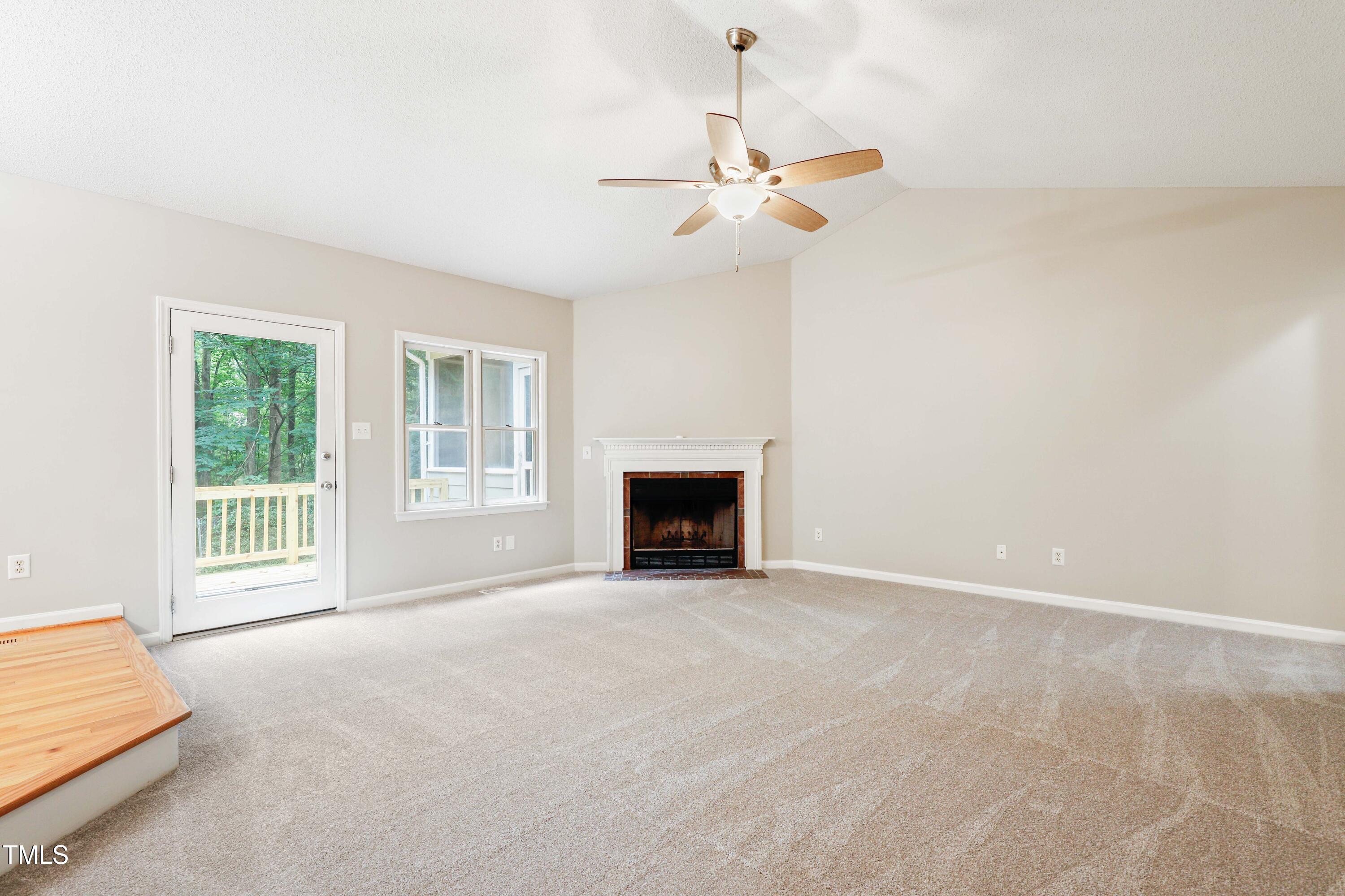 1005 Creek Front Court