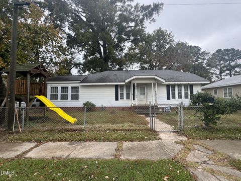 212 S Sixth Street Smithfield NC 27577