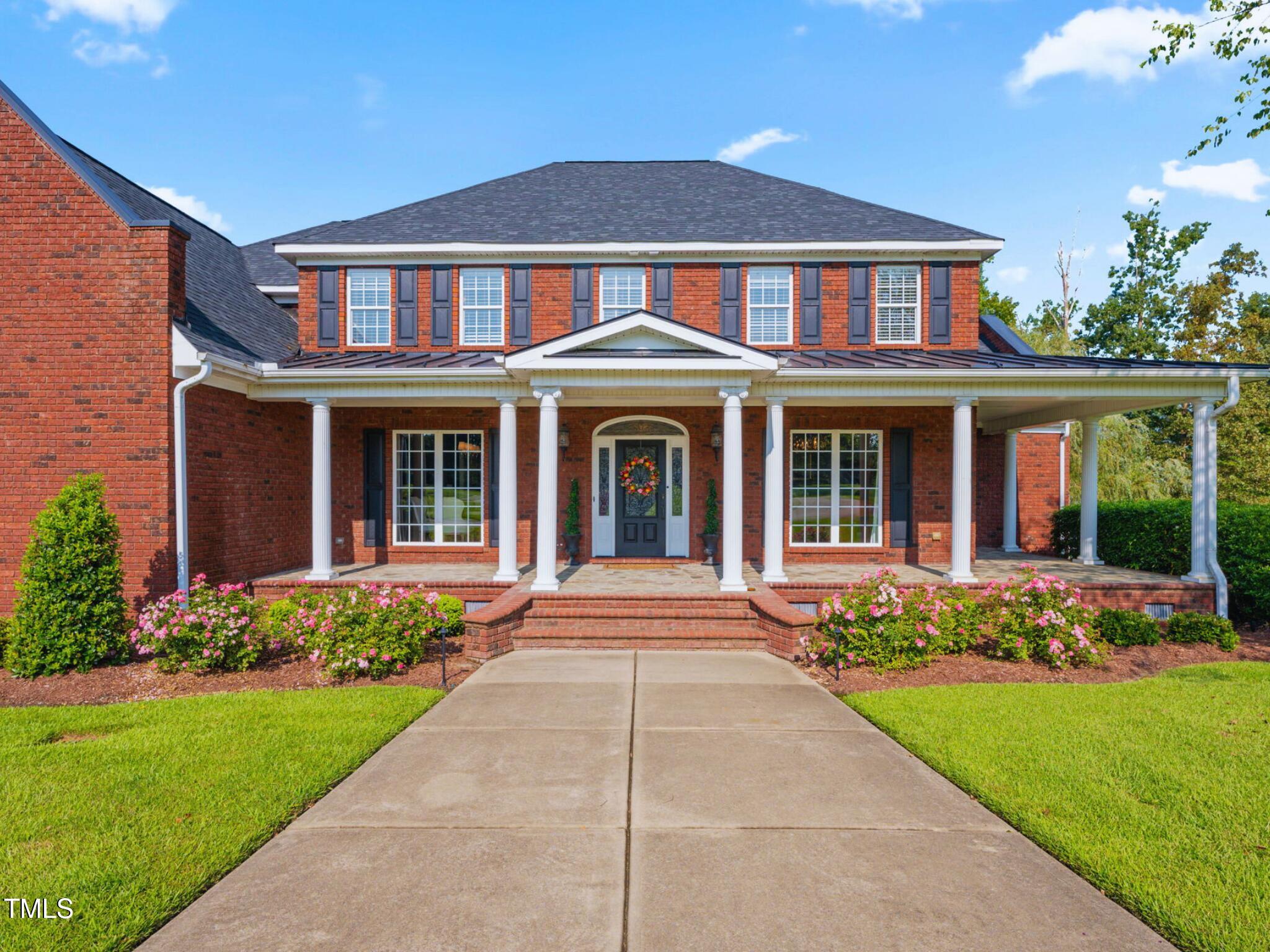 93 Shoreline Drive